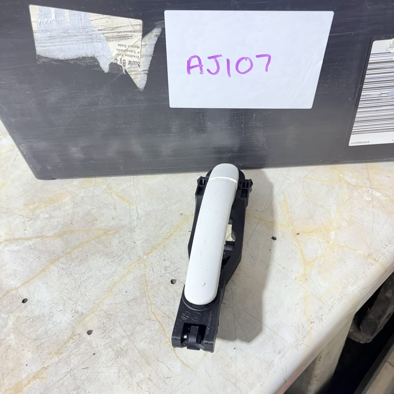 Skoda Octavia Mk2 1Z 2004-2013 NSR Rear Left Outer Door Handle 5Dr