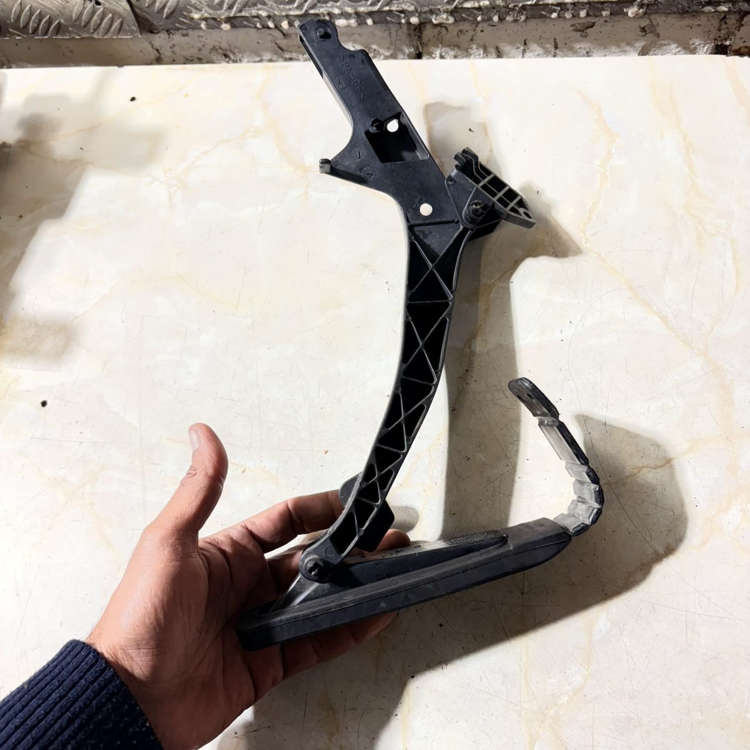 Mercedes E Class Accelerator Throttle Pedal 1243011320 W210 2.3 Petrol