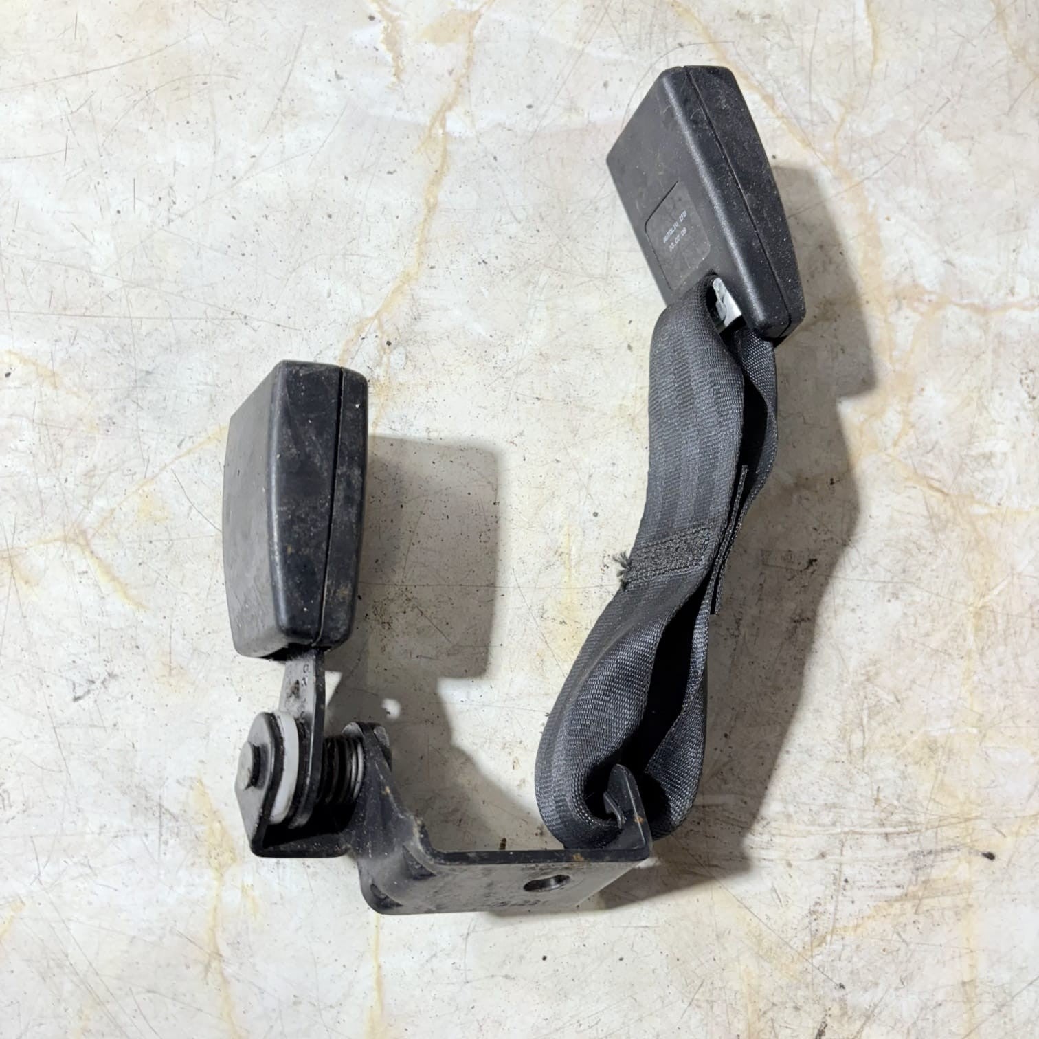 KIA OPTIMA CRDI 2 ISG Mk2 JF 2016-2019-Rear Right Seat Belt Stalk 89840D4200WK