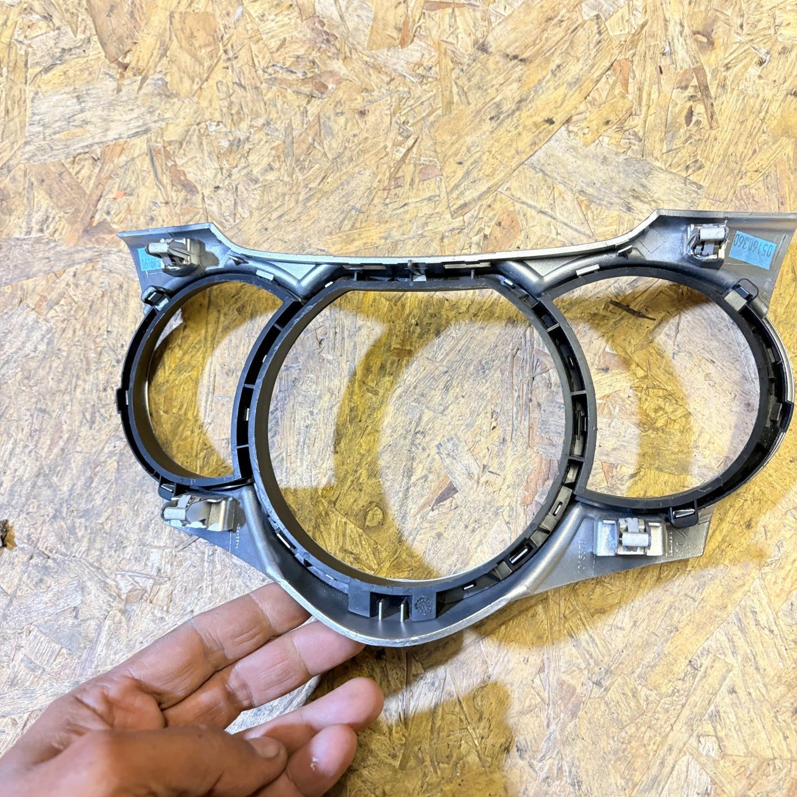 CITROEN C3 VTR 2011 SPEEDO METER CLOCK SURROUND TRIM COVER