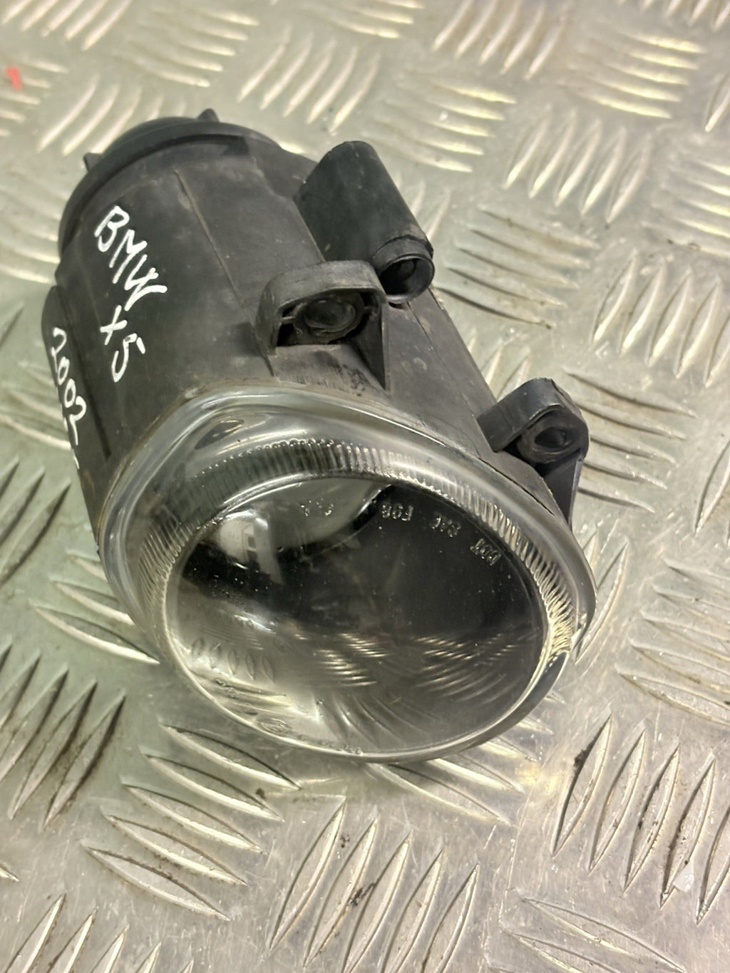 BMW X5 E53 N/S NEAR SIDE PASSENGERS SIDE FRONT BUMPER FOG LIGHT