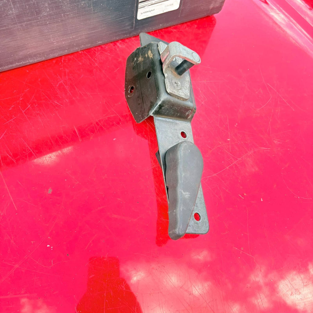 Vauxhall Vivaro Sportive Cdti 2003 Boot Release Handle Driver Rear OSR 198010004