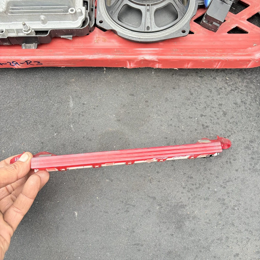 BMW Rear High Level Third Brake Light 63256924673 2DA008957 Used 3rd Stop Lamp