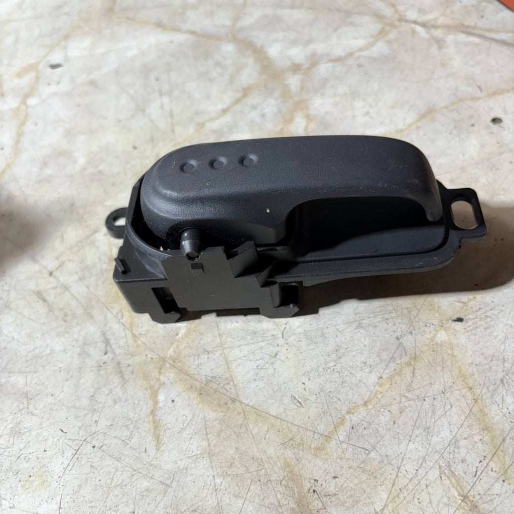 2012 NISSAN MICRA DOOR HANDLE DRIVER REAR SIDE 5010800006 OSR