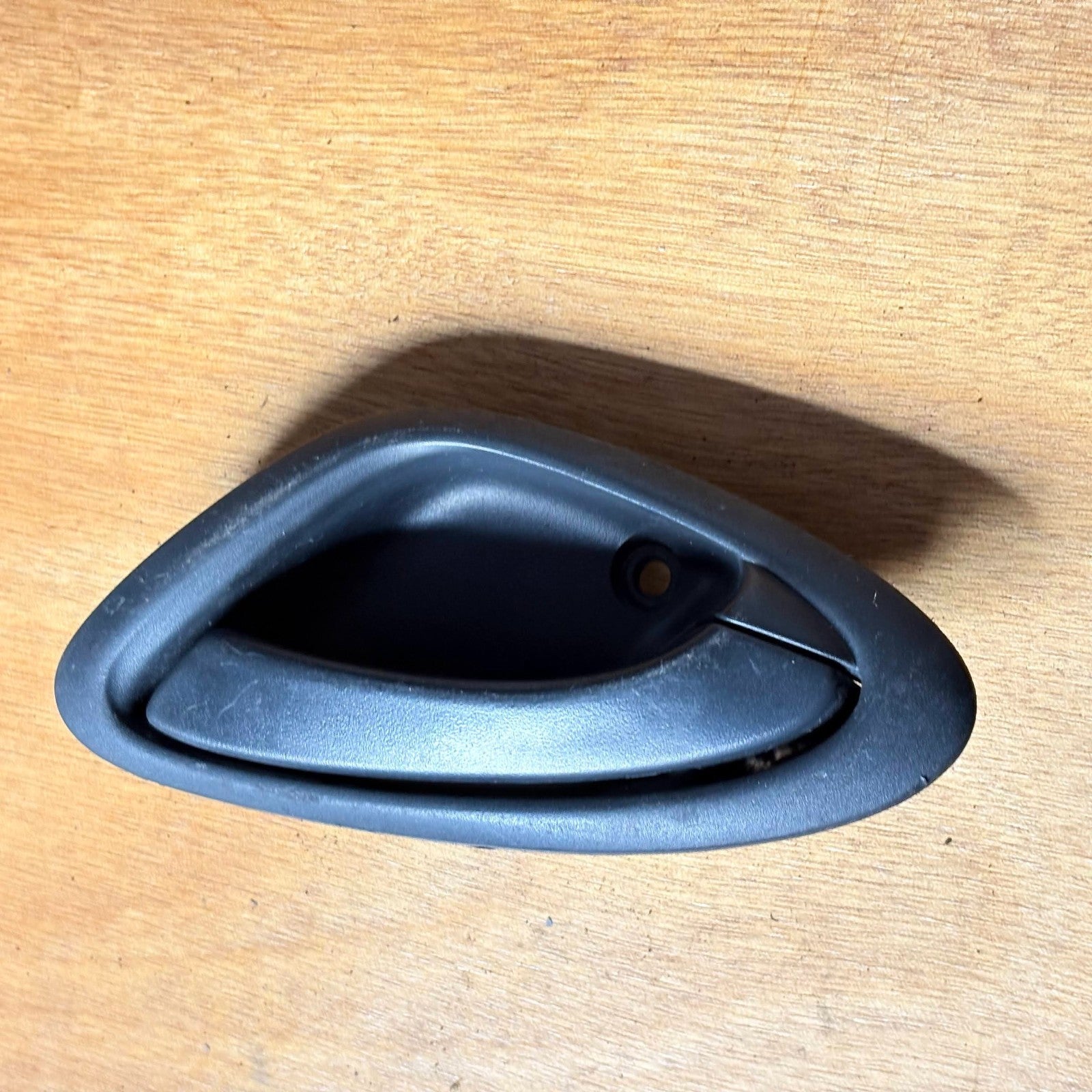 HONDA JAZZ INNER RIGHT FRONT DOOR HANDLE
