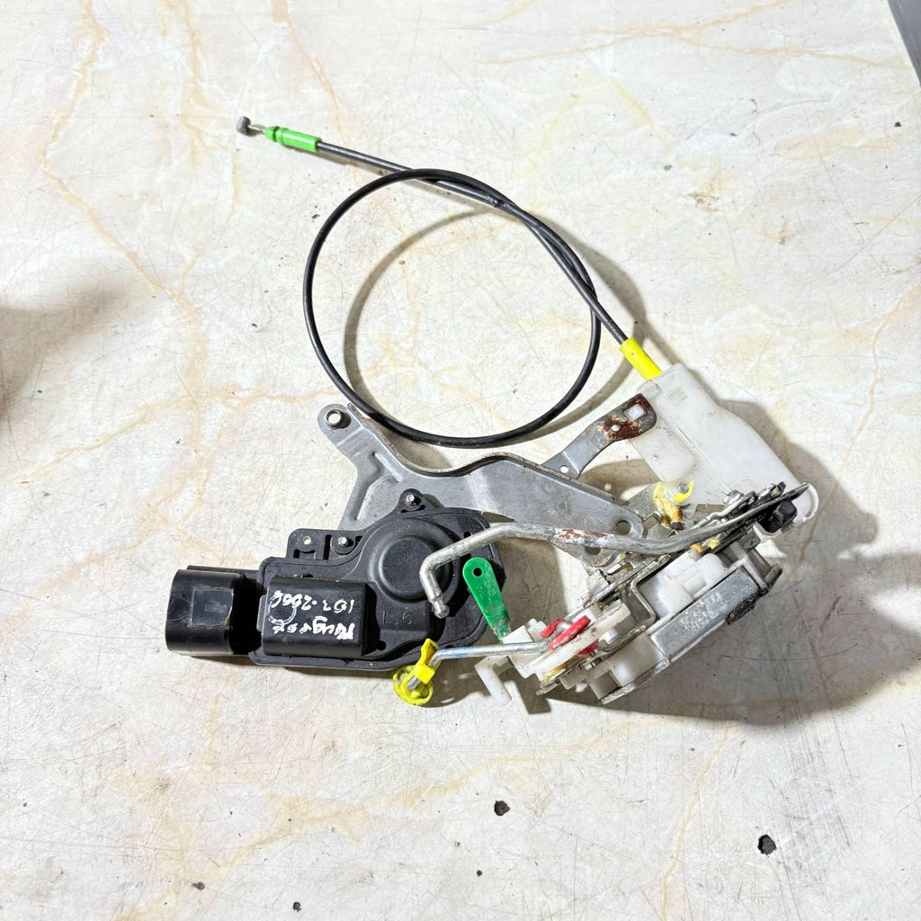 Peugeot 2006 Front Left Door Lock Mechanism