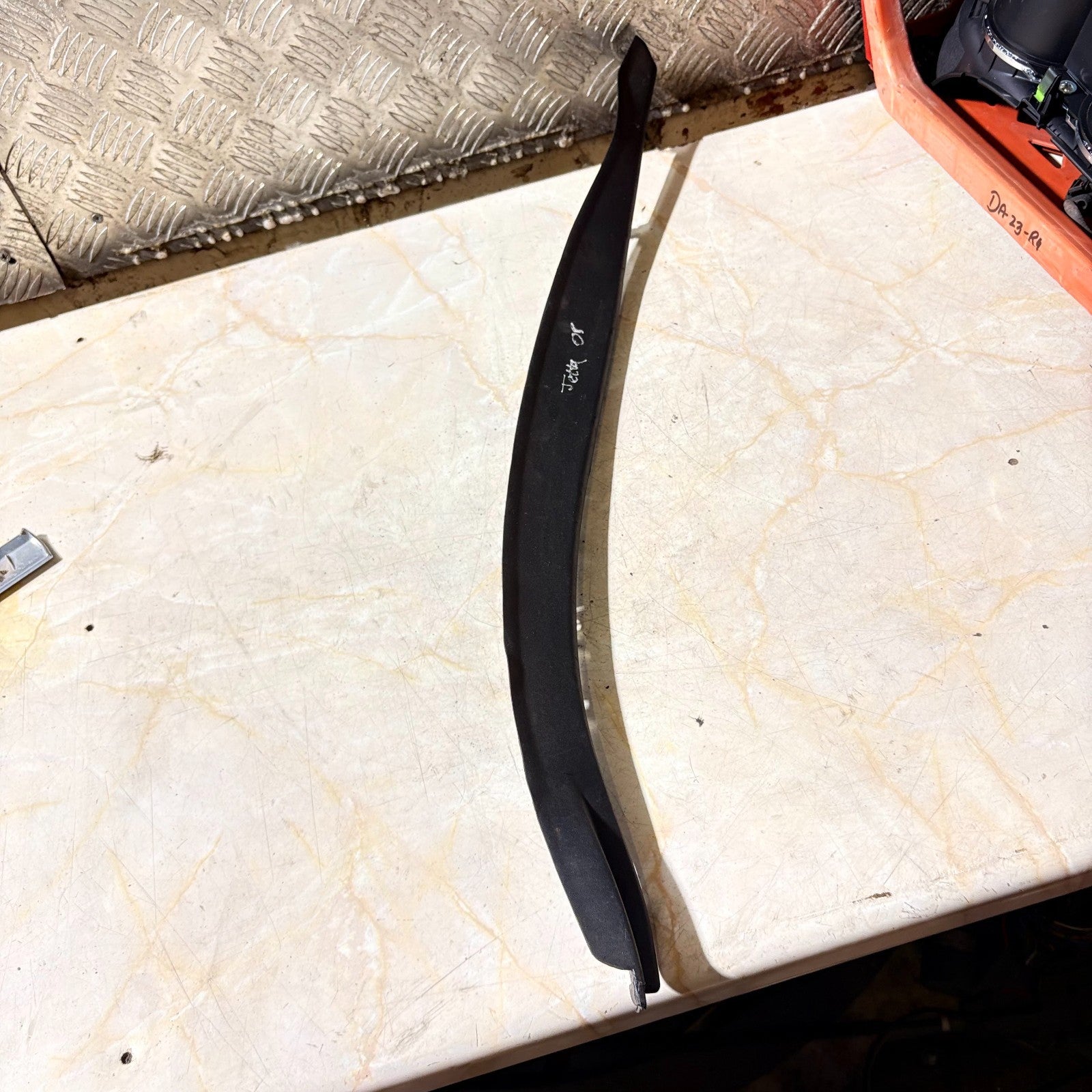 VW Jetta MK5 Drivers Side Front Door End Trim 1K5837382D