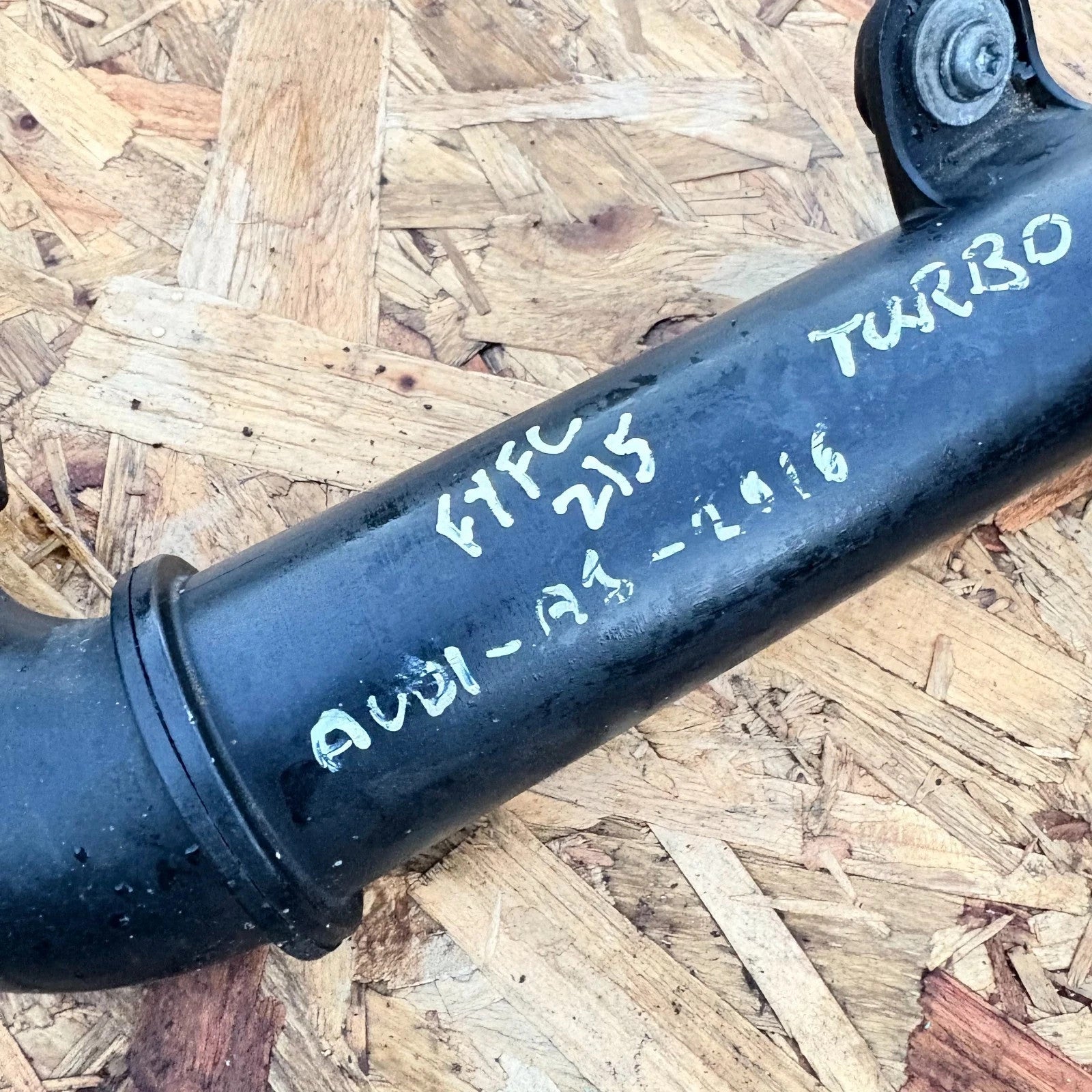 Audi A3 20082016 Intercooler Turbo Hose Pipe 04L145770H 8P