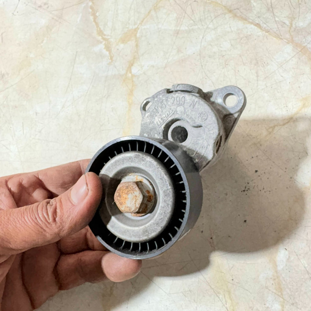 Skoda Fabia MK3 NJ3/NJ5 2014-2021 1.2 TSI Aux Belt Tensioner 04E145299N