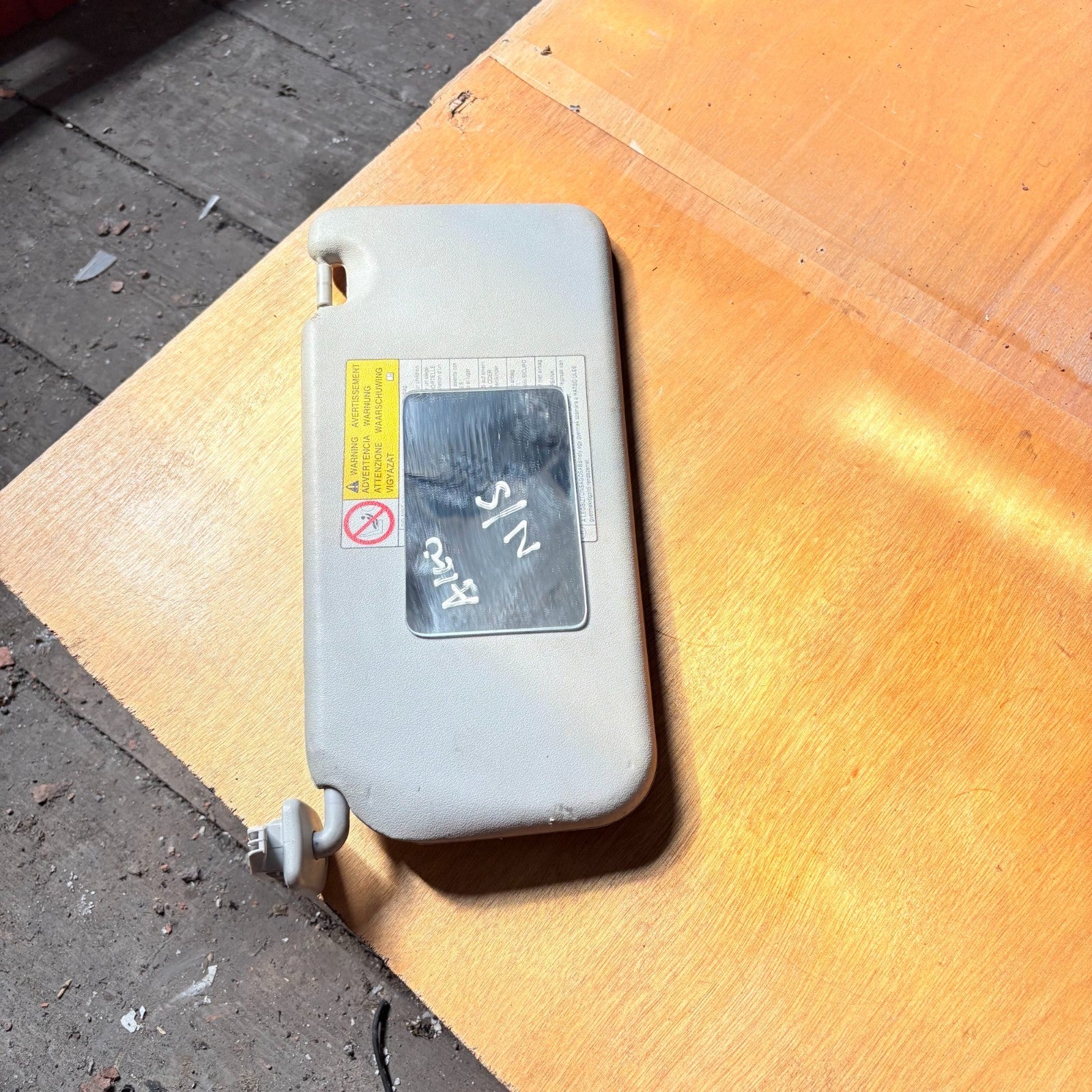 SUZUKI Alto Sun Visor N/S
