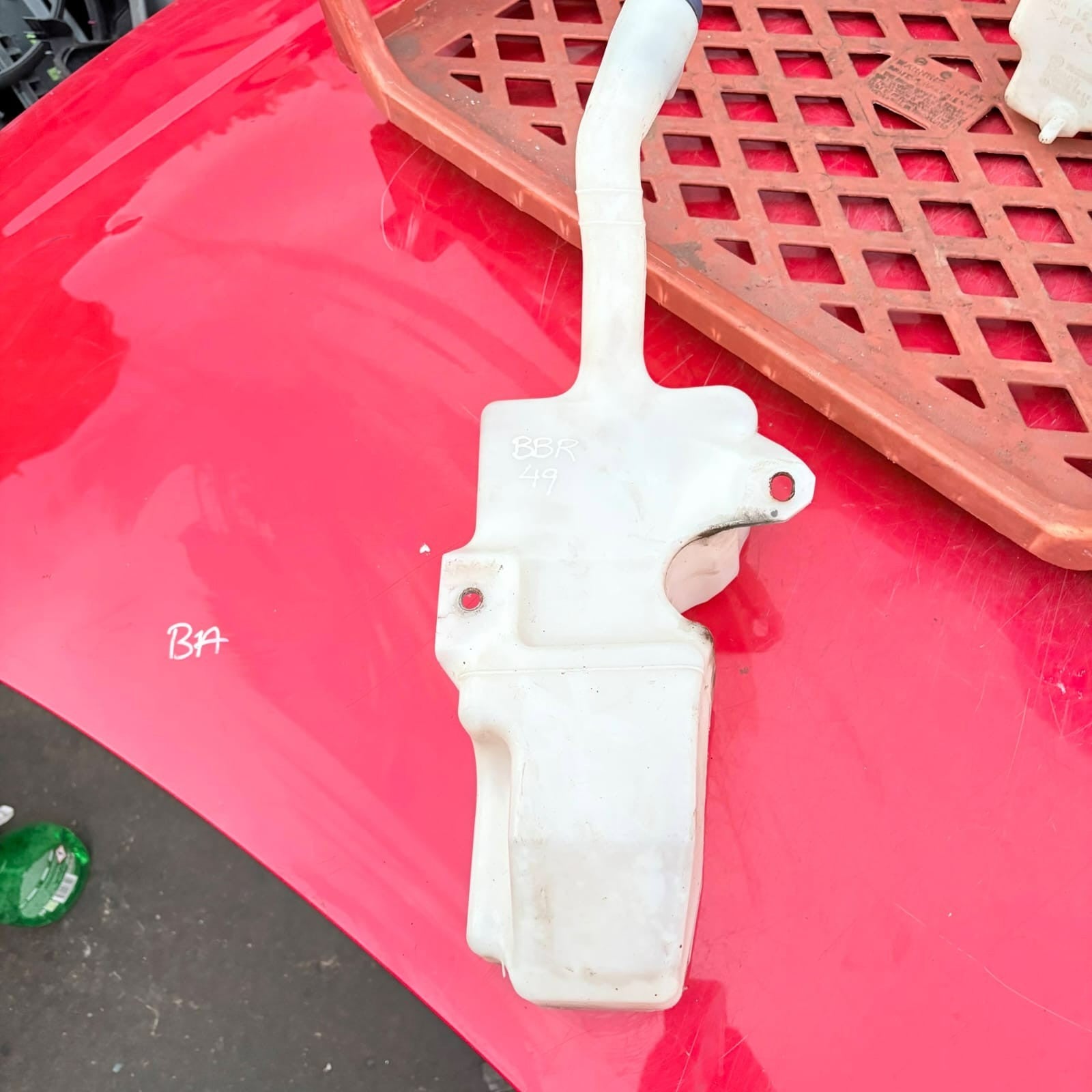 2008 FIAT 500 WASHER BOTTLE AND MOTOR PUMP