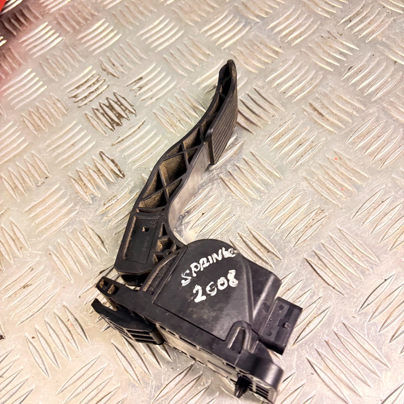 2008 MERCEDES SPRINTER 906 ACCELERATOR THROTTLE PEDAL F00C 3E2430