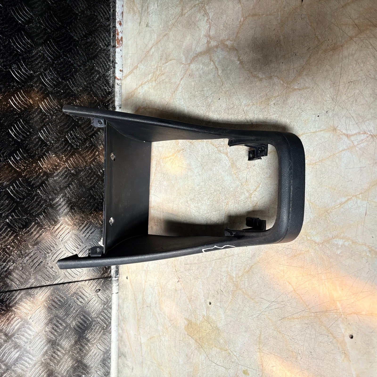Vauxhall Agila B Suzuki Splash Gear Stick Console Surround Trim 2008-2015