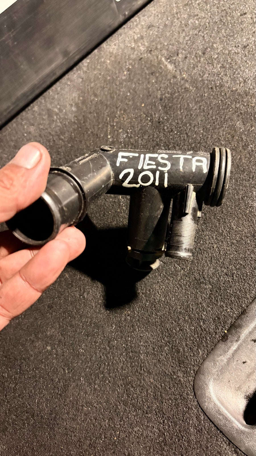 FORD FIESTA 2011 WATER COOLANT PIPE HOSE 9671124980