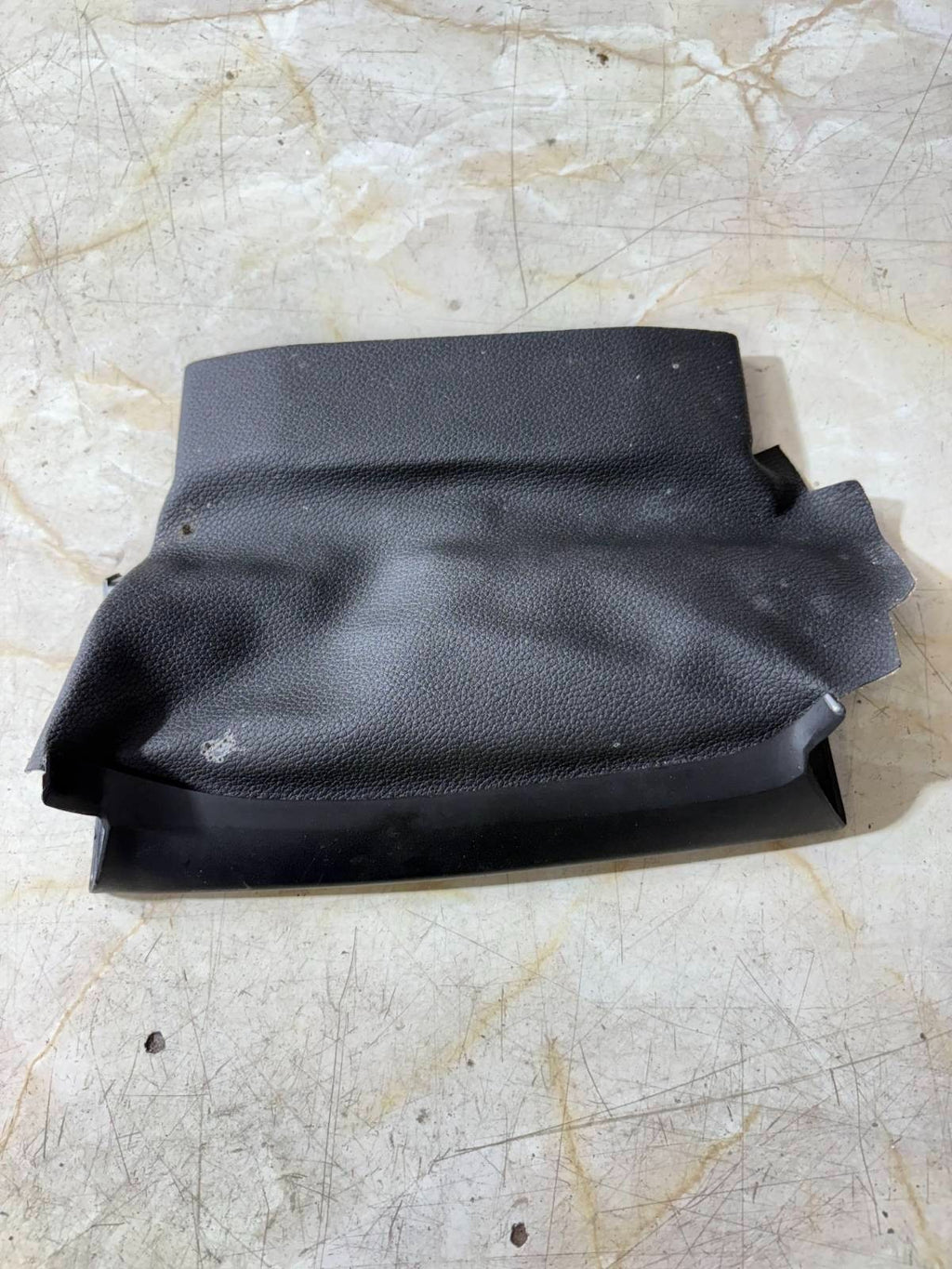 BMW 1 SERIES E81 2007-2011 STEERING COLUMN COWLING COVER 9121732