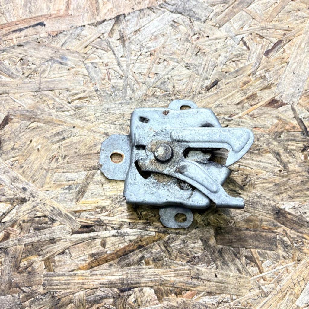 SUZUKI ALTO BONNET LOCK CATCH 2009-2015