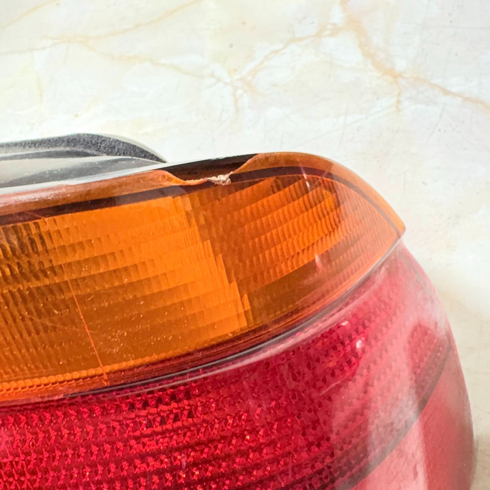 1998-2000 BMW 5 SERIES REAR TAILLIGHT LAMP