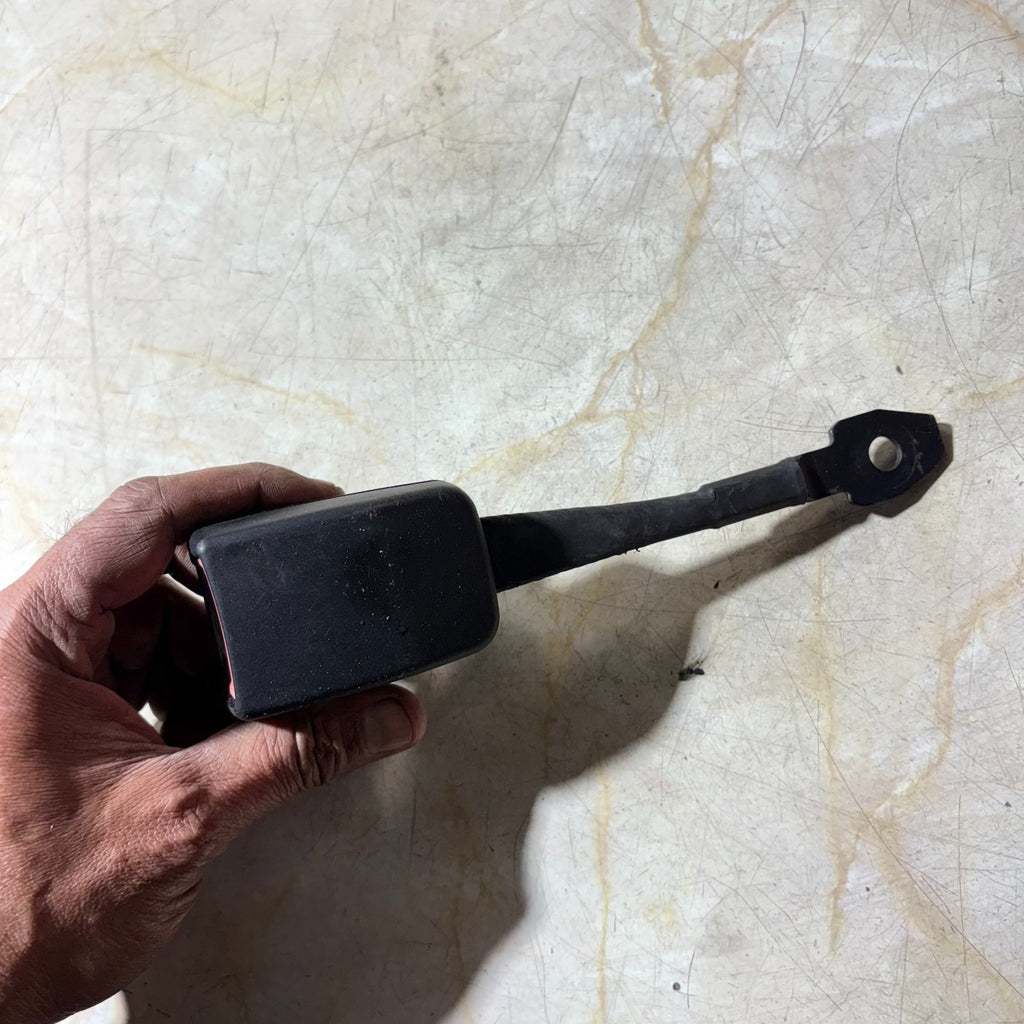 FORD CONNECT 2002-2013 N/S/F FRONT LEFT SIDE SEAT BELT BUCKLE