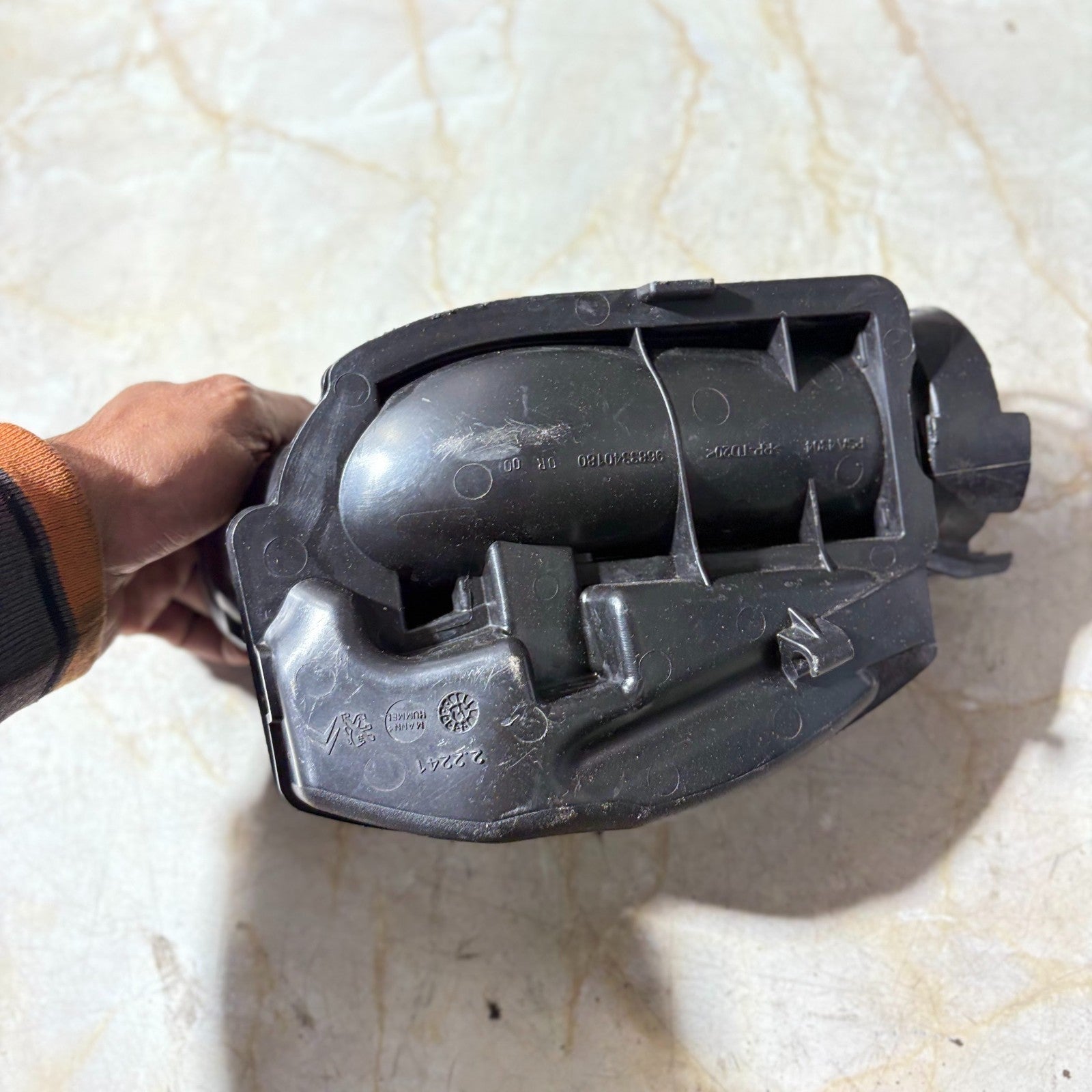 Citroen DS3 Airbox Intake Resonator Duct 9683340180/1436Q9 1.4/1.6 VTi 2009-2015