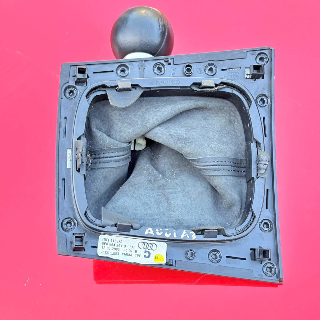 Audi A3/S3 8P 2004-2013 6-Speed Manual Gearstick Shifter Selector 8P0864261D