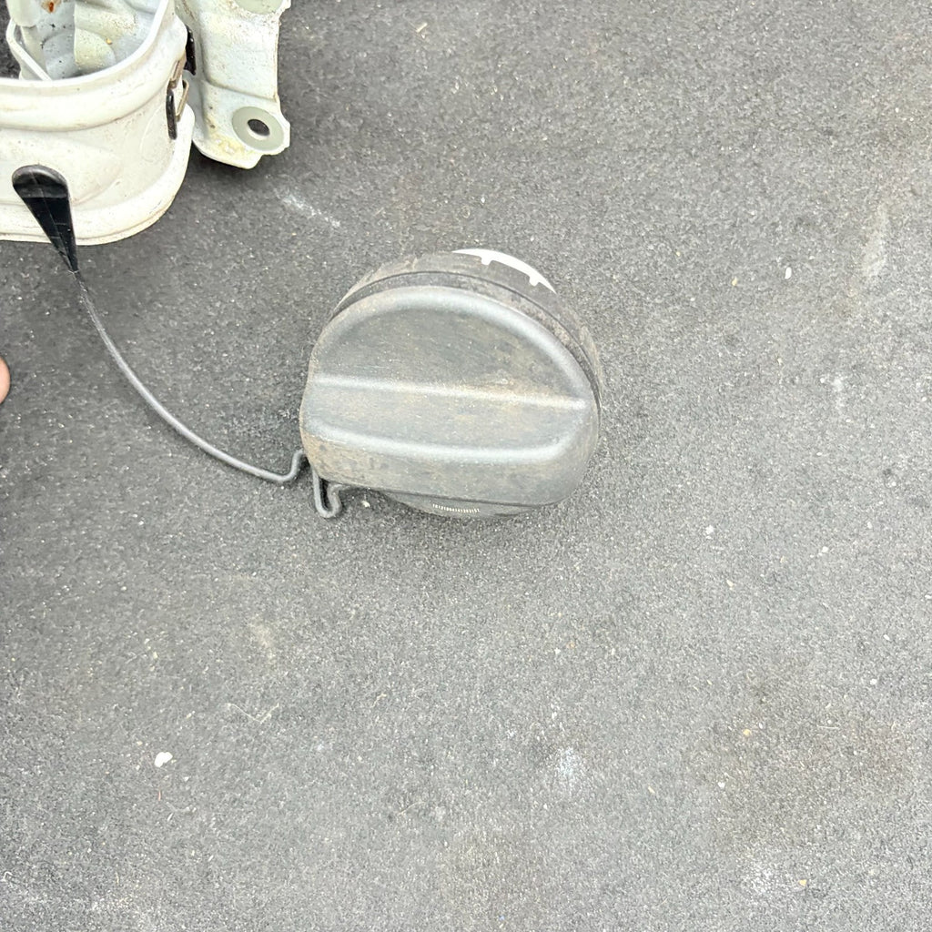 PEUGEOT 108 FUEL FILLER FLAP 2014-2022