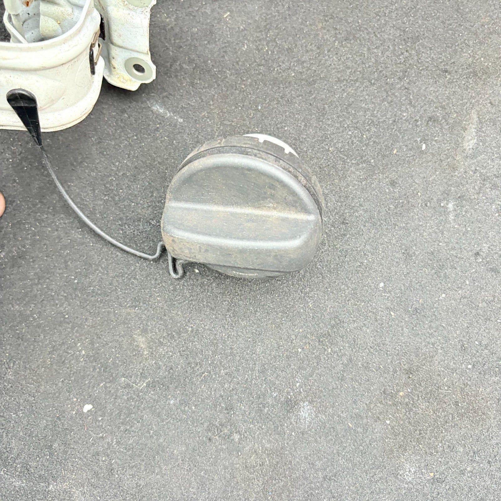 PEUGEOT 108 FUEL FILLER FLAP 2014-2022