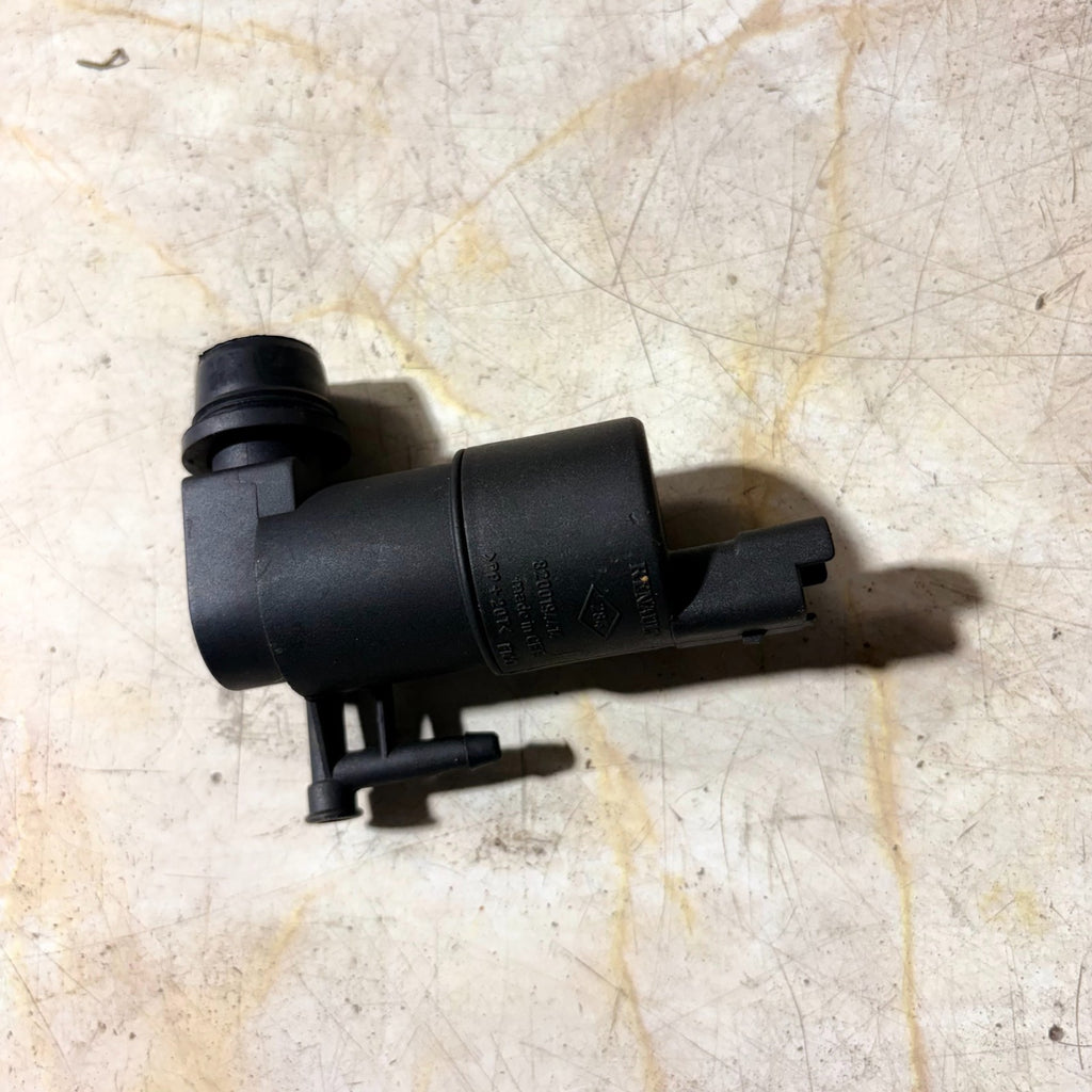 Windscreen Washer Dual Pump For Dacia Duster Renault Captur Clio Megane Zoe