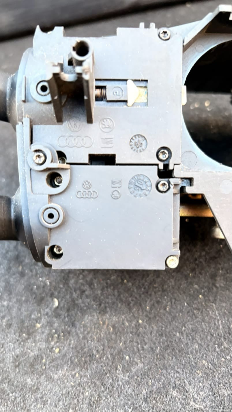 PORSCHE 911 INDICATOR WIPER STEERING COLUMN SWITCH STALKS 99761329102