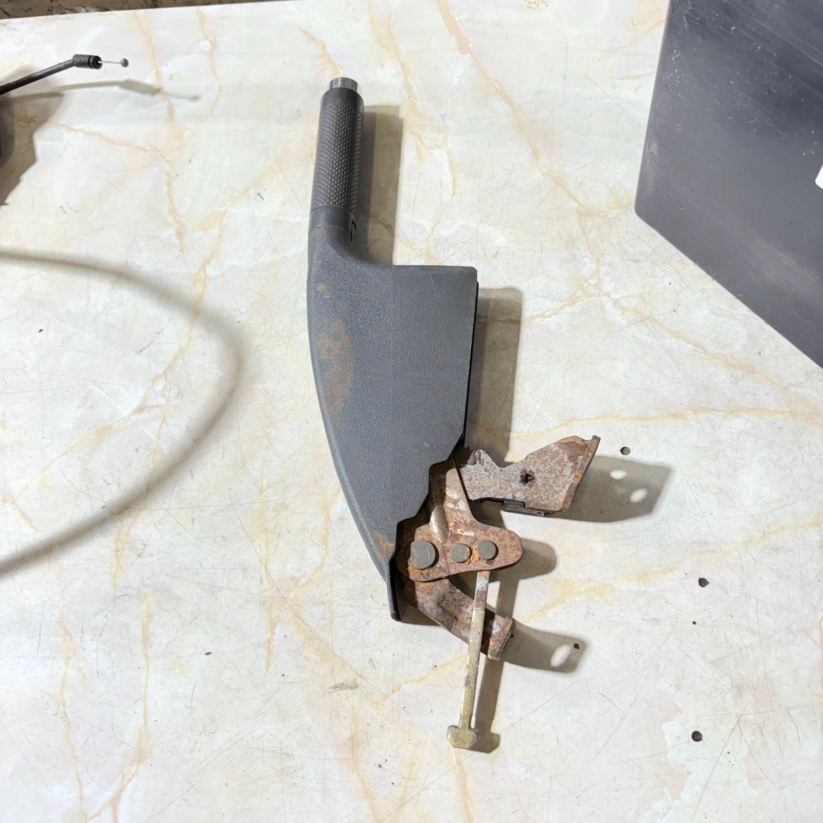 VOLKSWAGEN POLO Handbrake Lever
