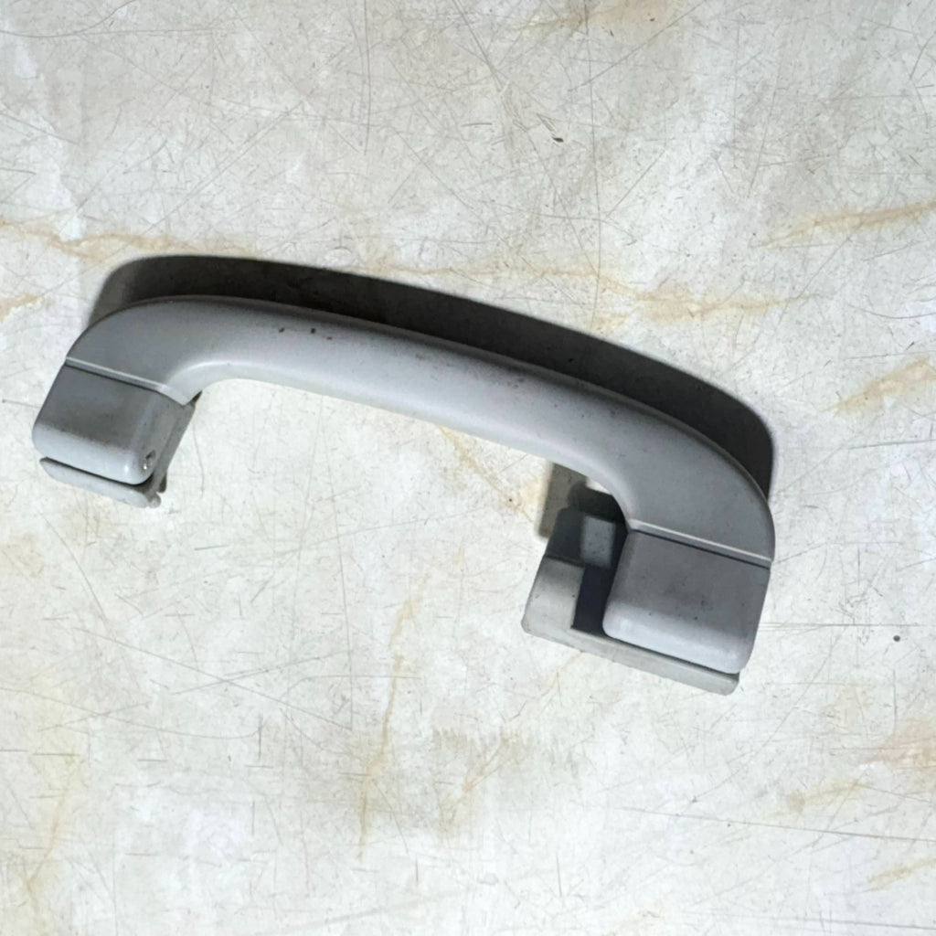 BMW 5 Series E39 Rear Right Roof Grab Handle Grey 8245912 1998-2004