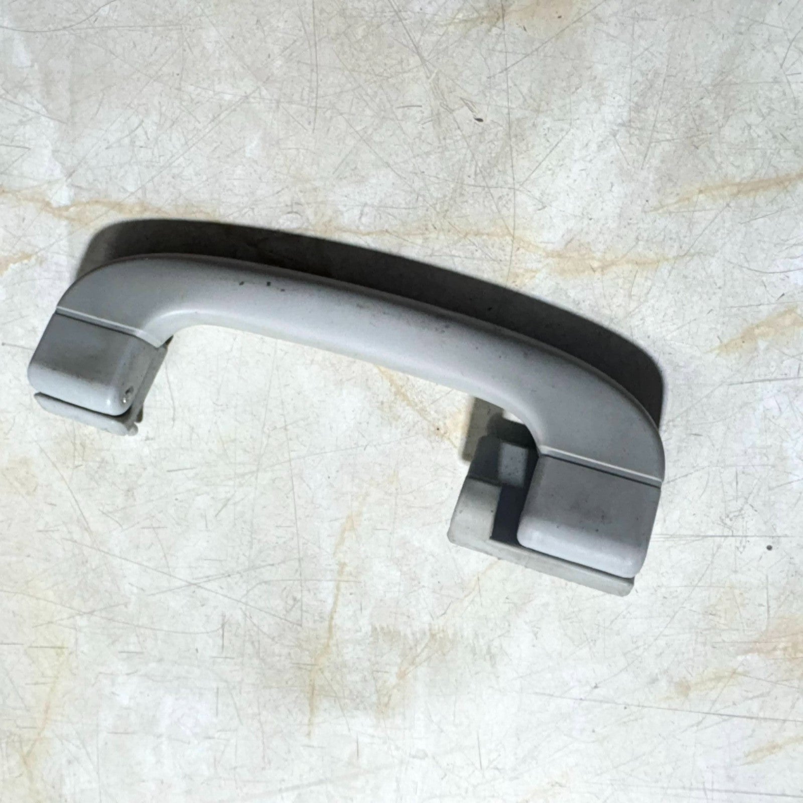 BMW 5 Series E39 Rear Right Roof Grab Handle Grey 8245912 1998-2004
