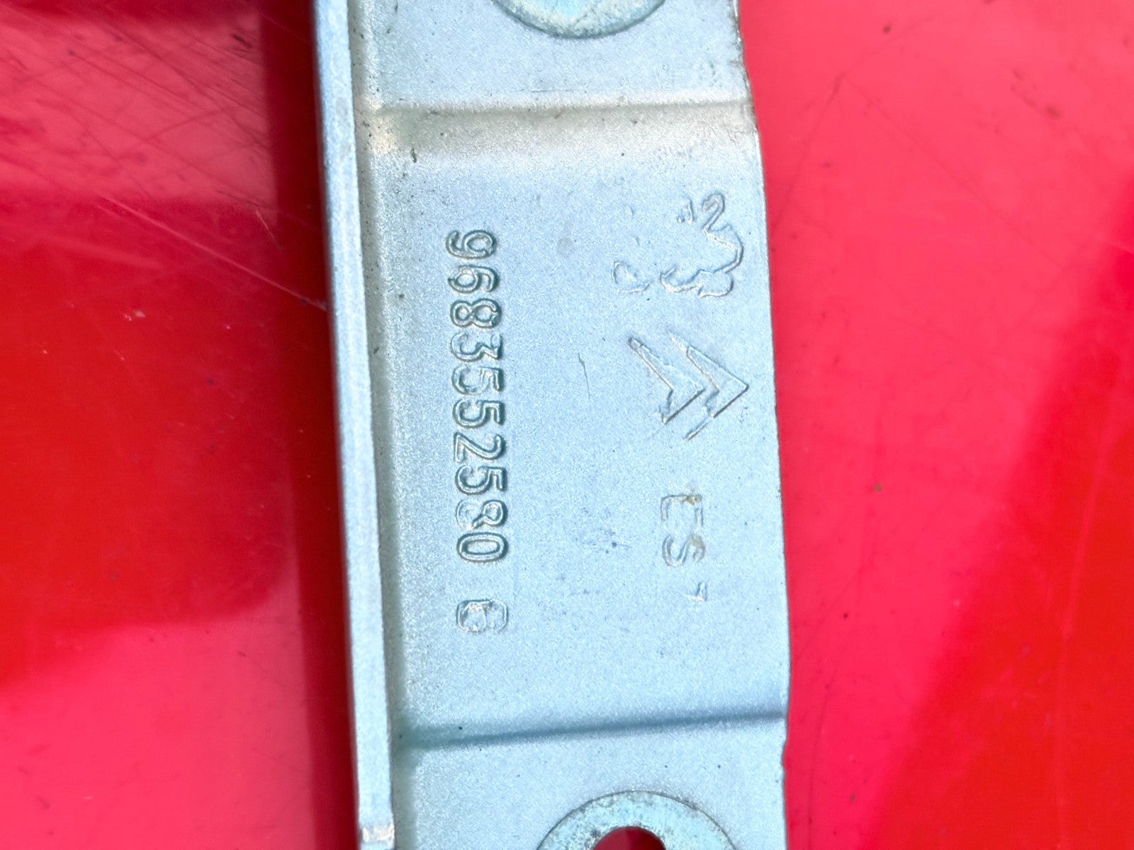 Citroen C3 MK2 2009-2016 Front Engine Bonnet Hinges Pair 9683552580