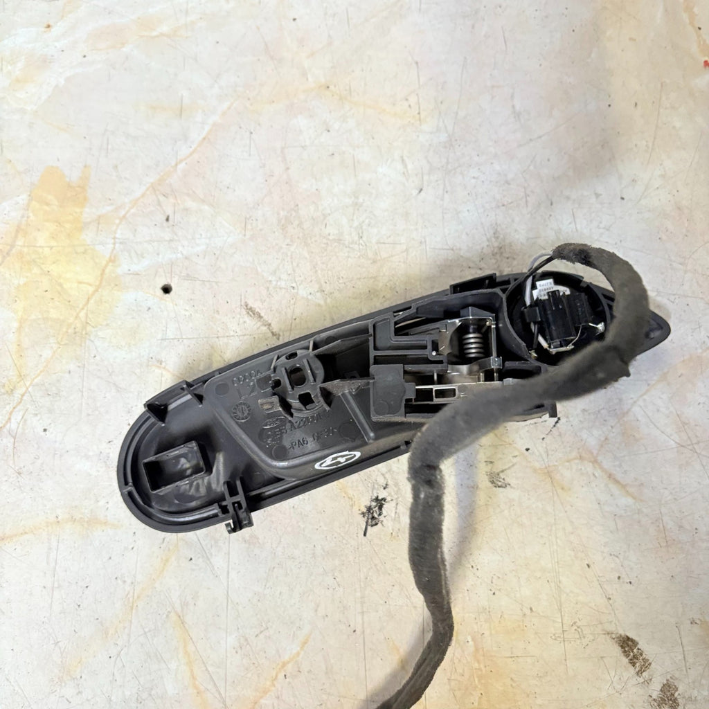 Ford Fiesta Mk7 2008-2016 Front Left Interior Door Handle & Tweeter Passenger