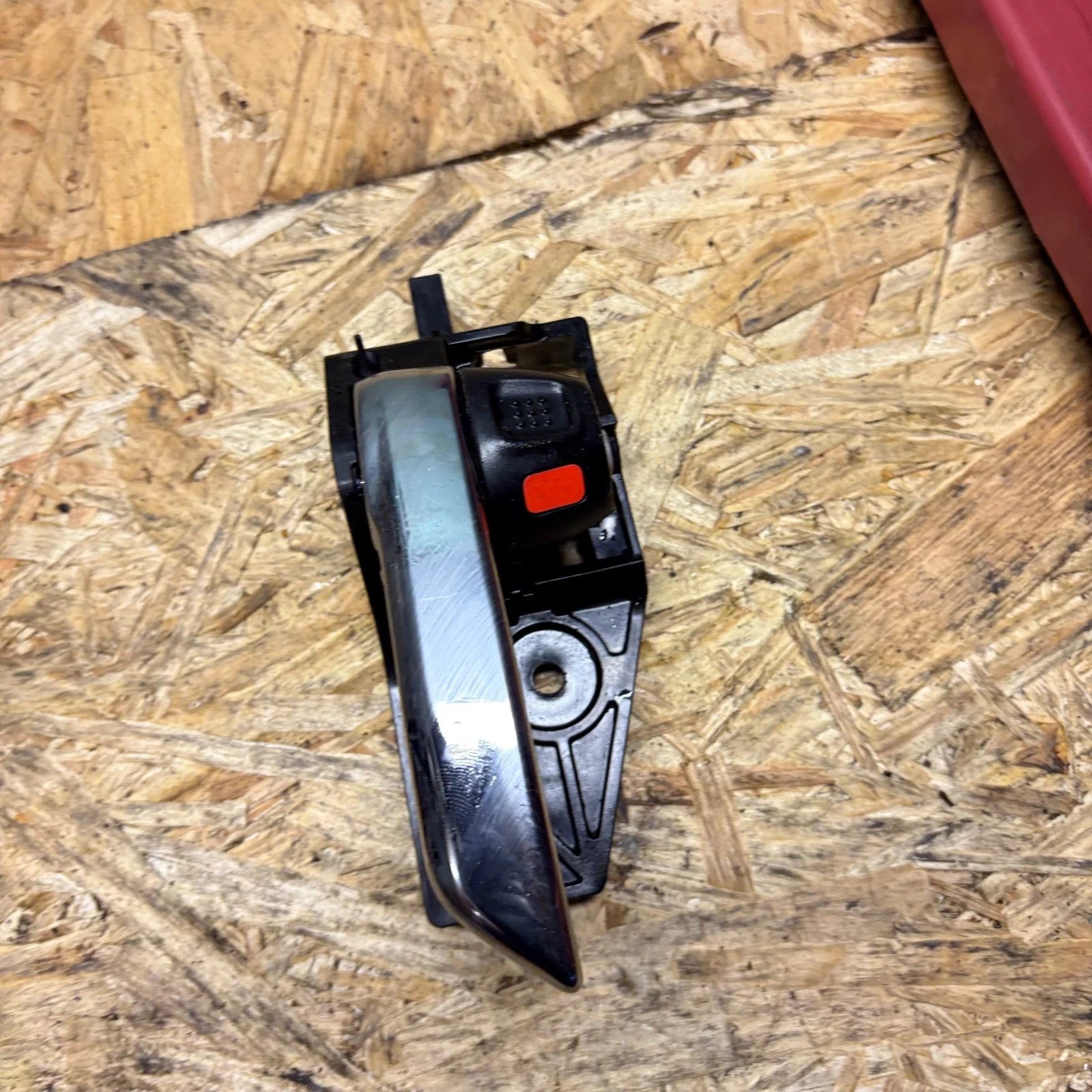 Suzuki Swift Left Passenger Nearside Rear Inner Door Handle Mk3 2009-2017B