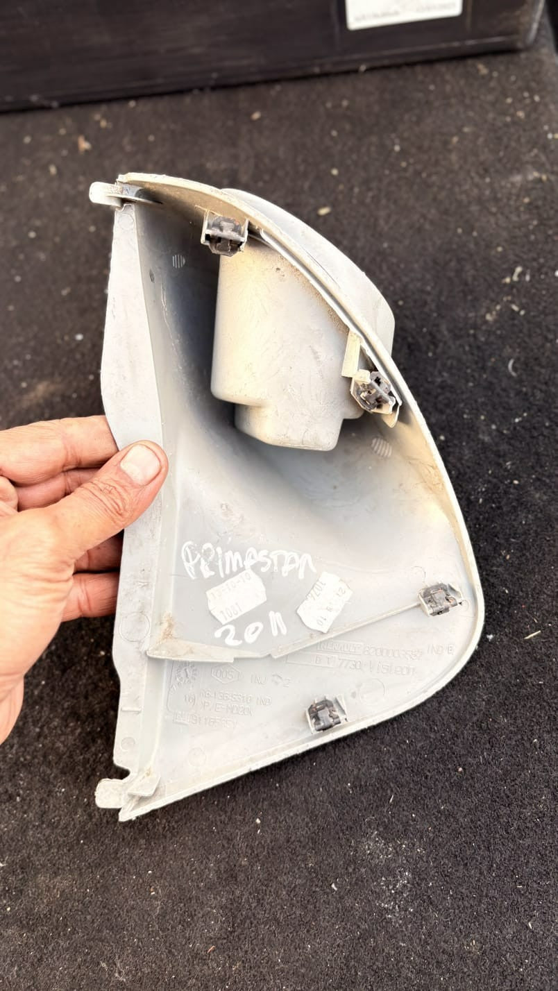 RENAULT TRAFIC VAUXHALL VIVARO 2001-14 DASHBOARD DRIVERS CUP HOLDER R6-136-S310