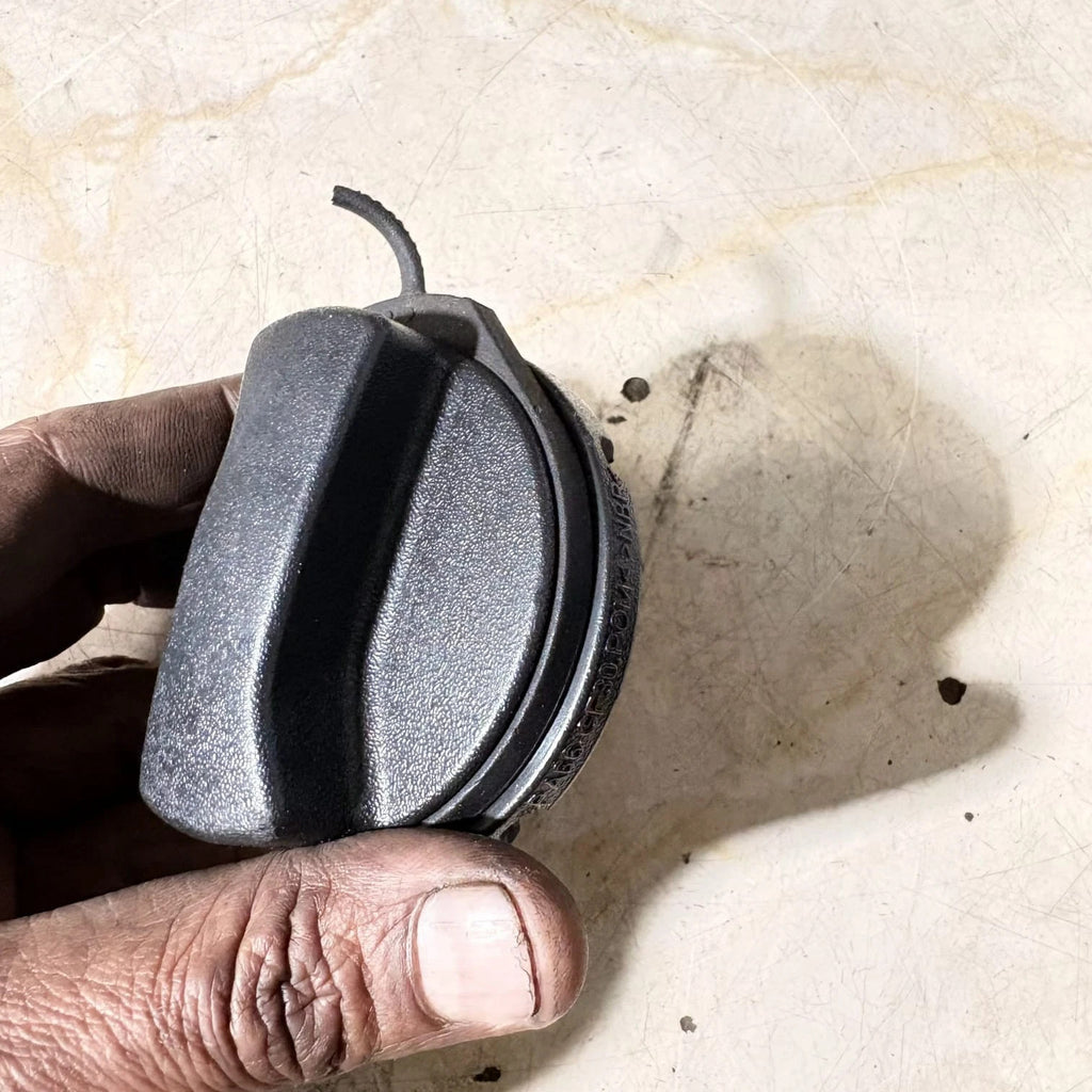 SEAT Alhambra Mk1 7M (2000-2010) Fuel Filler Cap Black 7M3201553A YM219030CA