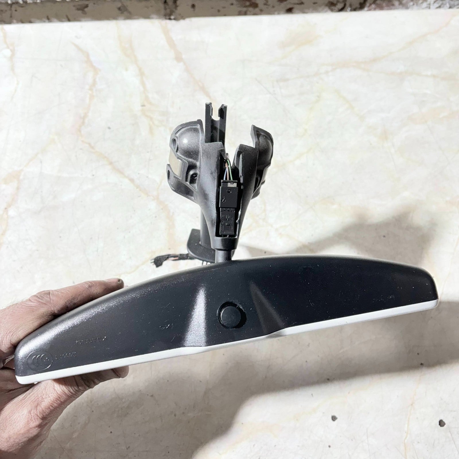 Volkswagen Touareg I 2011 Interior rear view mirror 026141