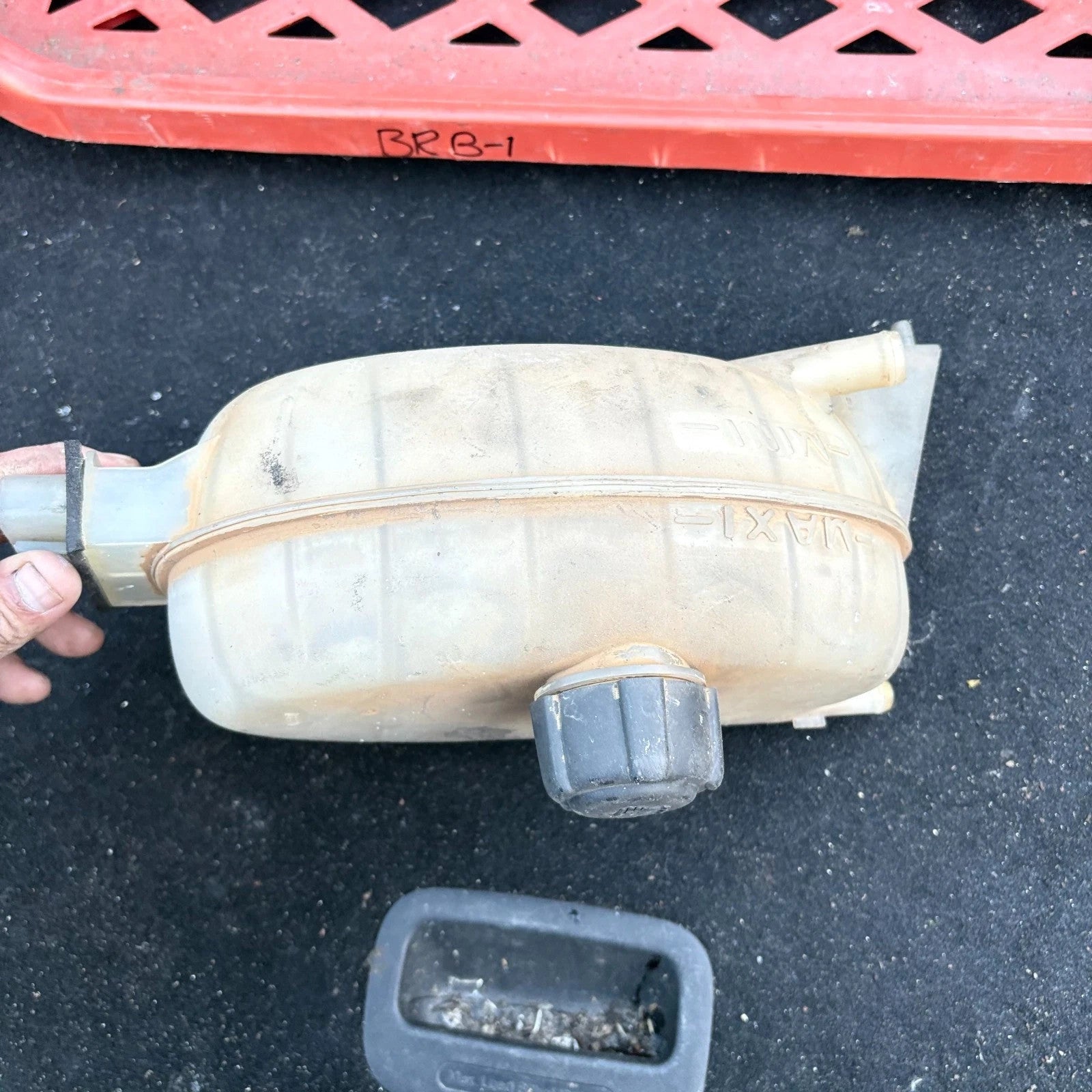 Vivaro A Trafic II Primastar 2001-2006 Coolant Expansion Tank 7701206774