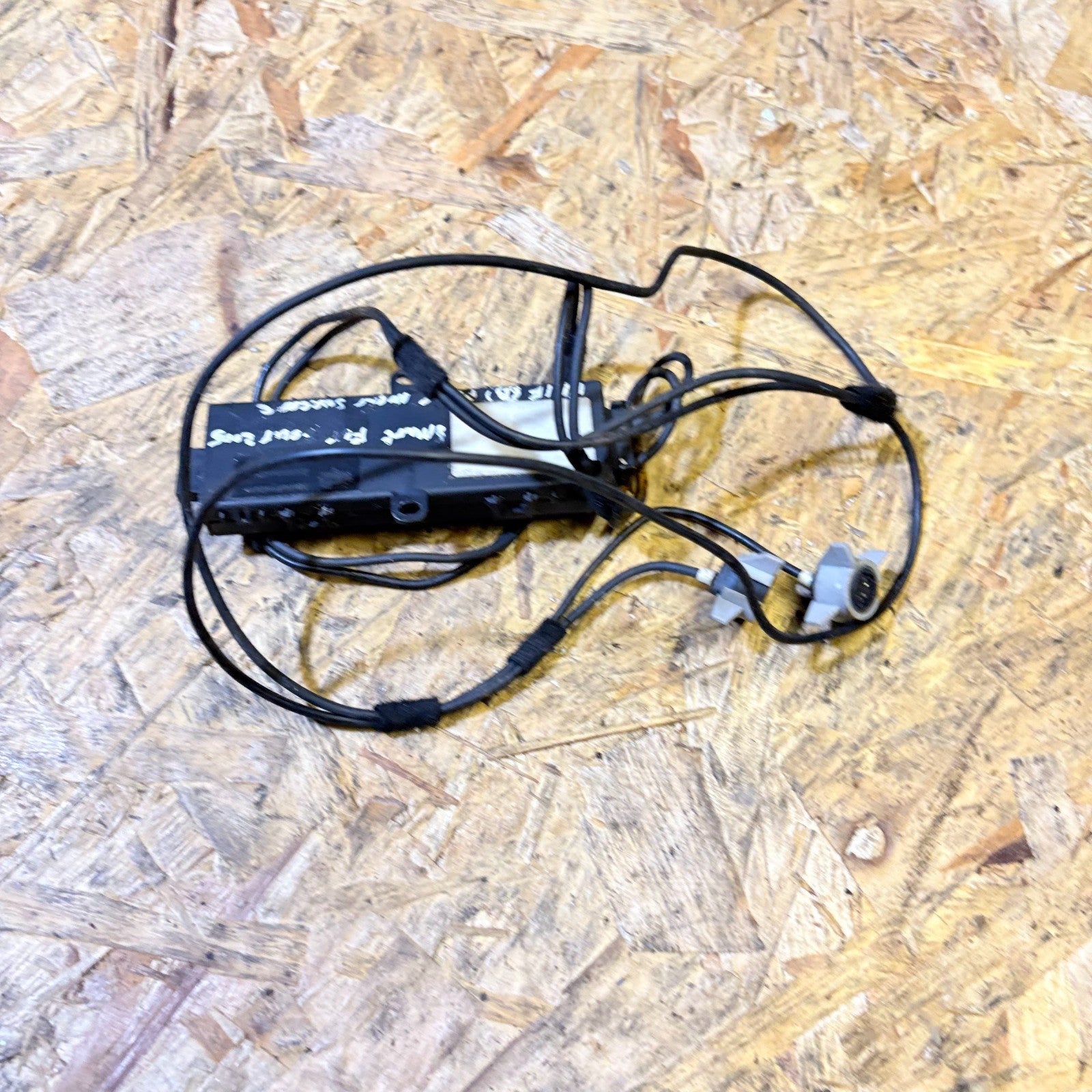 SMART FORFOUR 2004-2007 FRONT LEFT DOOR ALARM SENSOR ECU SENSORS A4548204710
