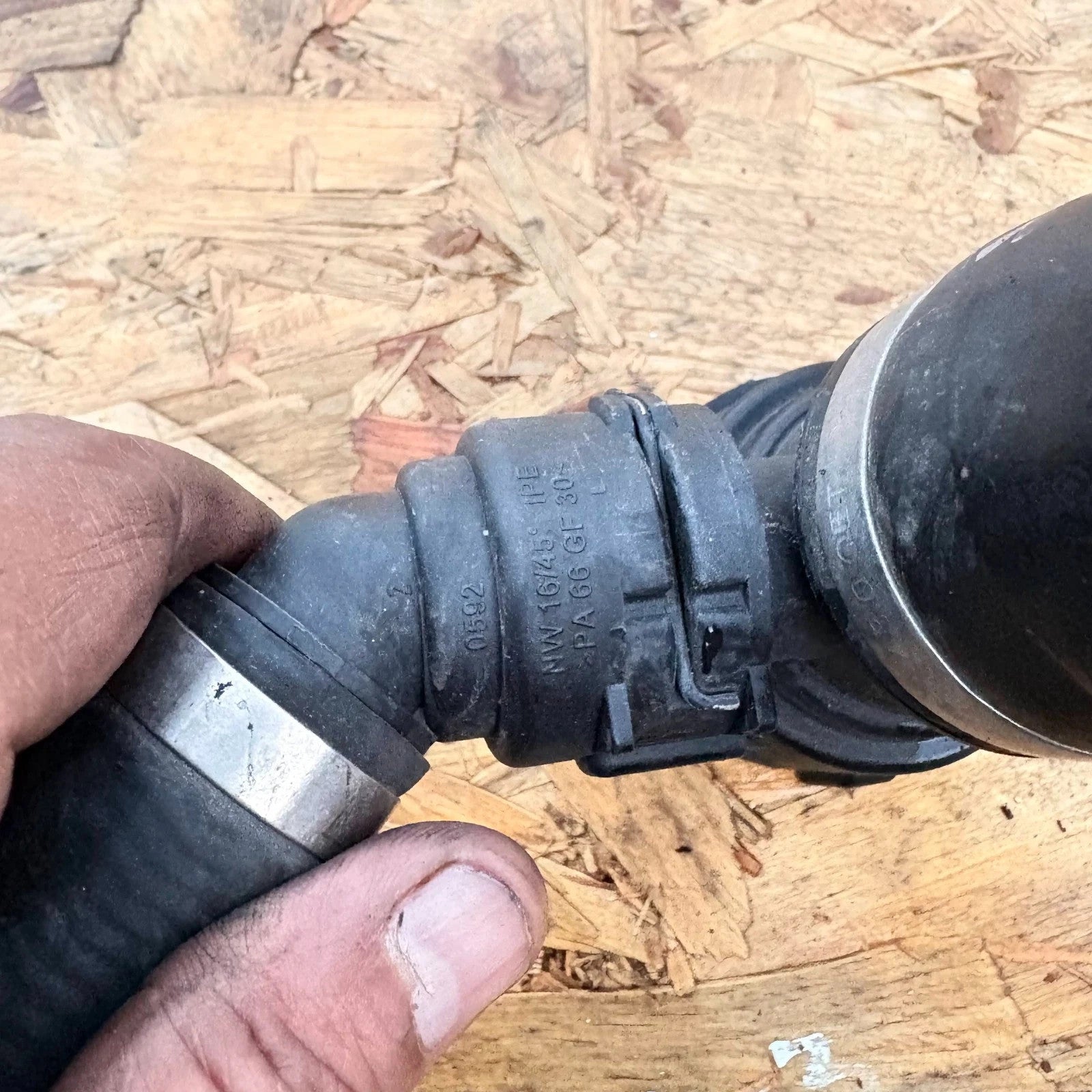 BMW X5 3.0i Petrol 2010?2013 Engine Coolant Pipe Hose 780807602