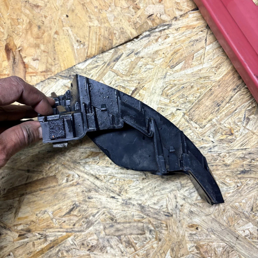Seat Arona 2017-2021 Rear Left Bumper Bracket Passenger Side