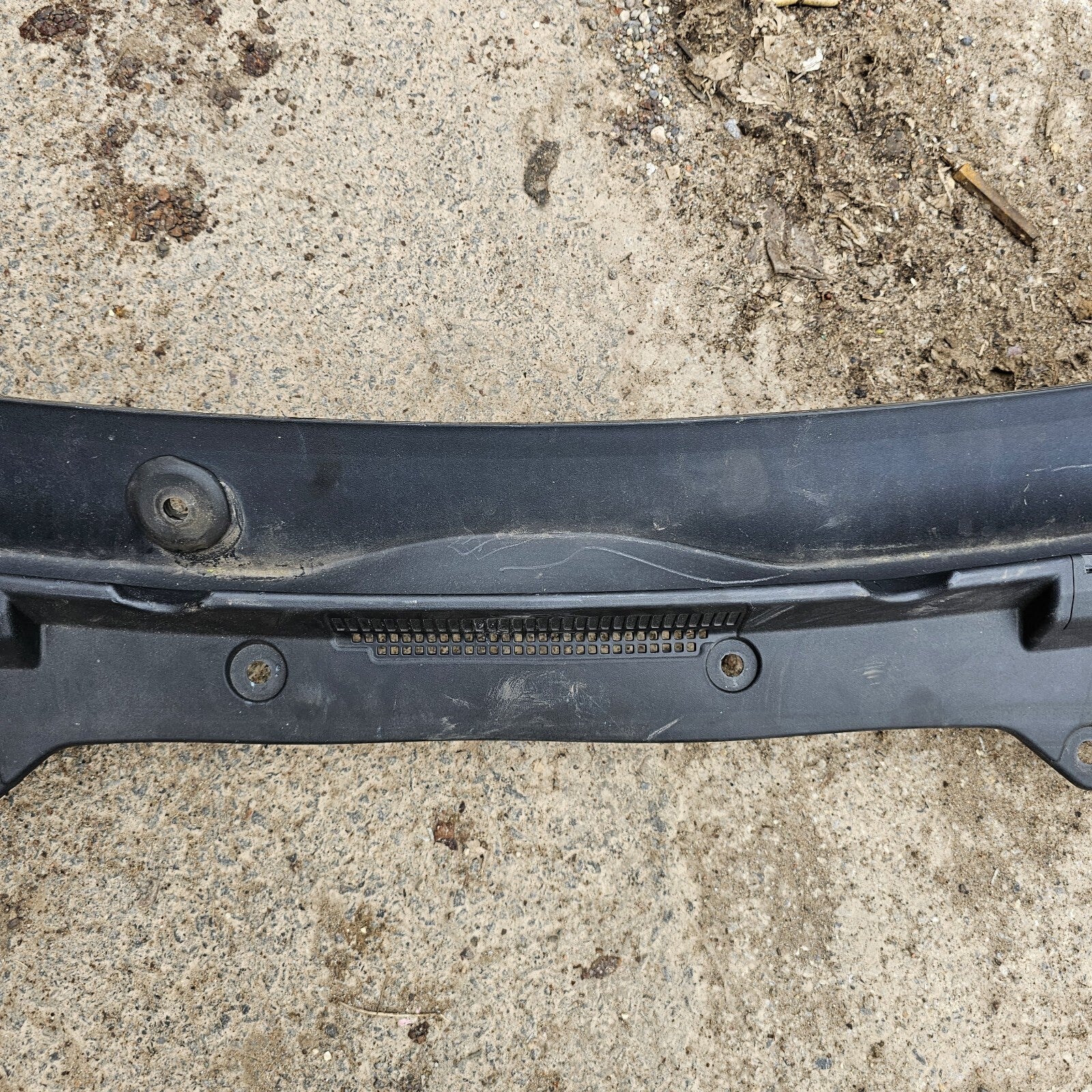 2016 JAGUAR XE X760 4DRS SALOON WINDSCREEN SCUTTLE PANEL PLASTIC TRIM