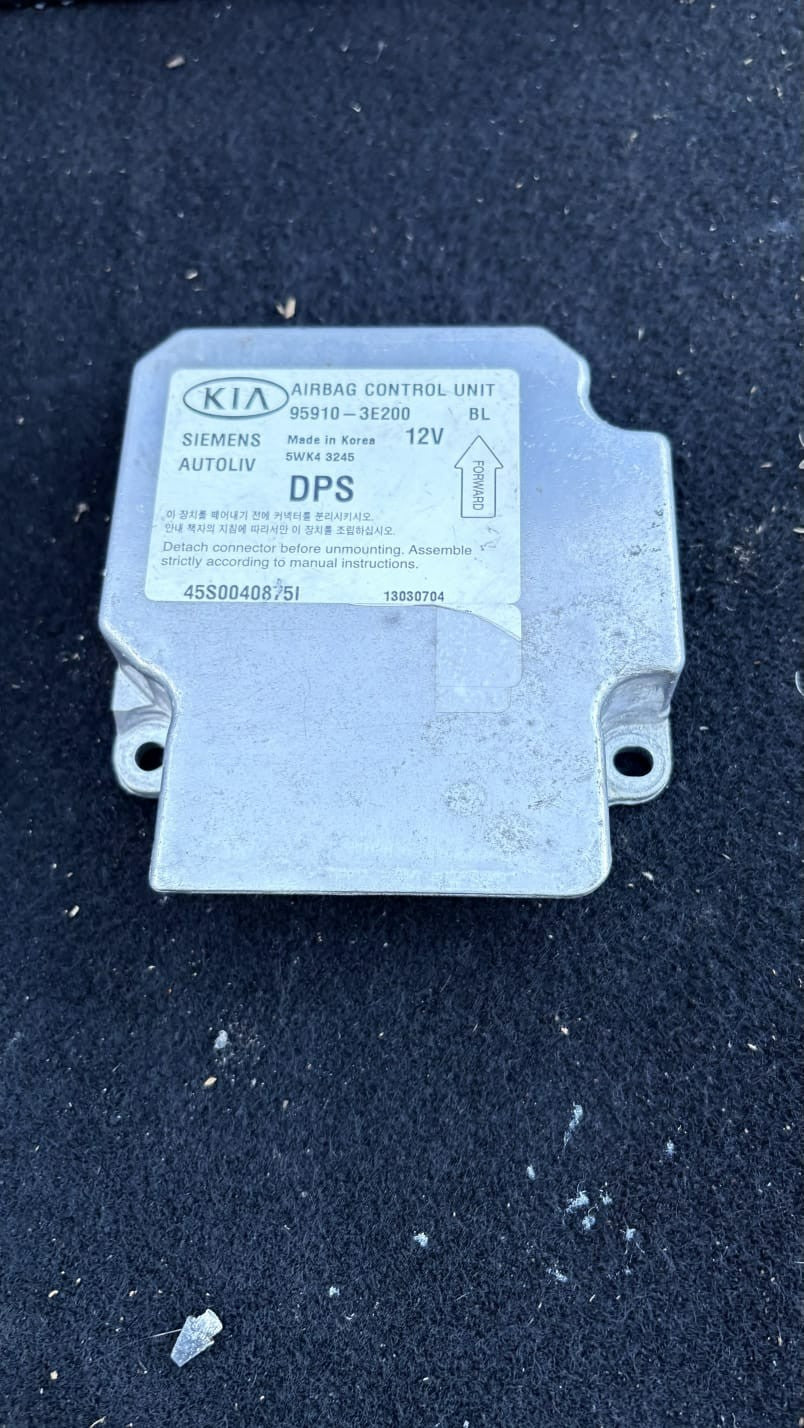 KIA SORENTO XS MK1 AIRBAG CONTROL UNIT ECU 95910-3E200 2002-2009
