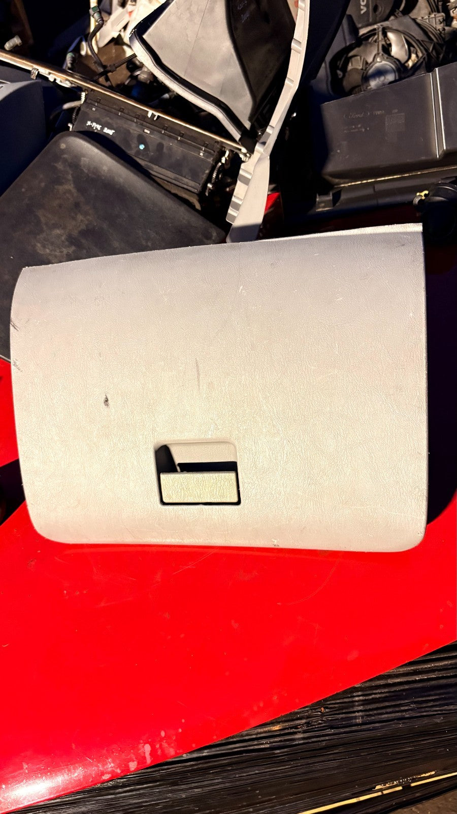Kia Sedona Glove Box Storage Compartment 2004