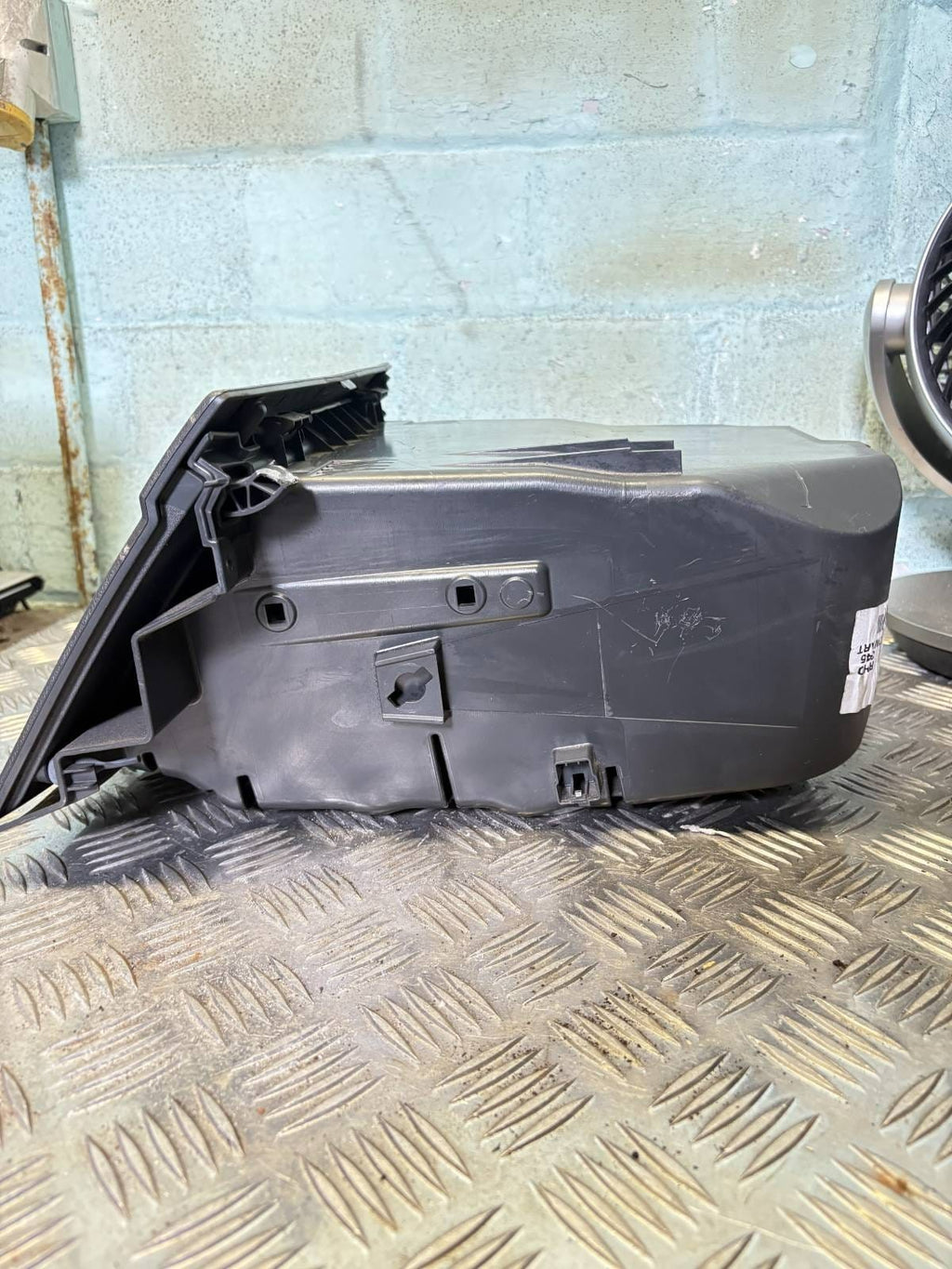 FORD MONDEO MK4 2007-2015 GLOVE BOX (PASSENGER SIDE) 7S71-A06010