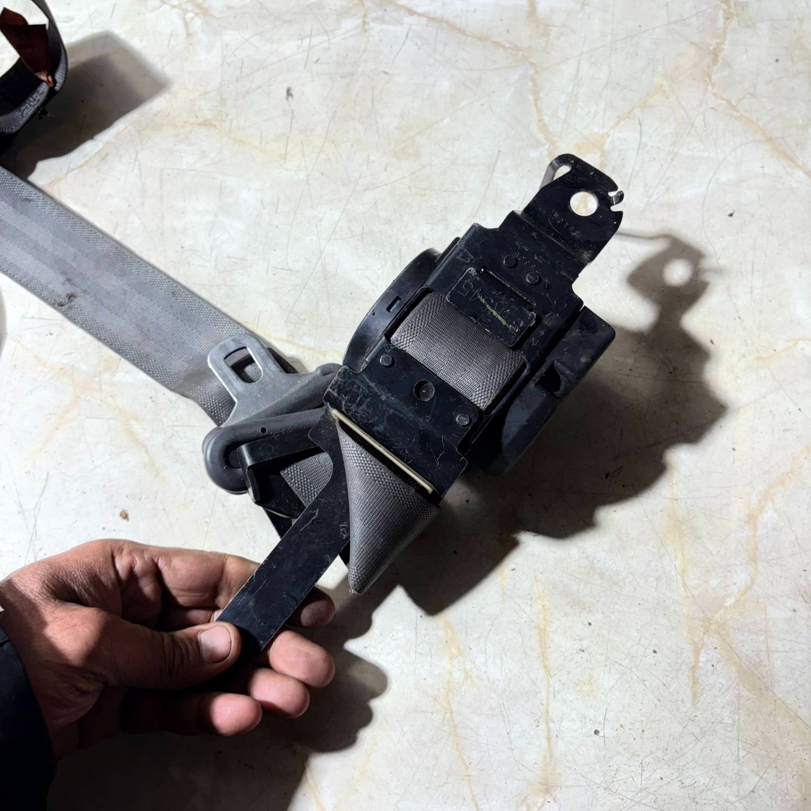 Seat belt for Mitsubishi 0420007