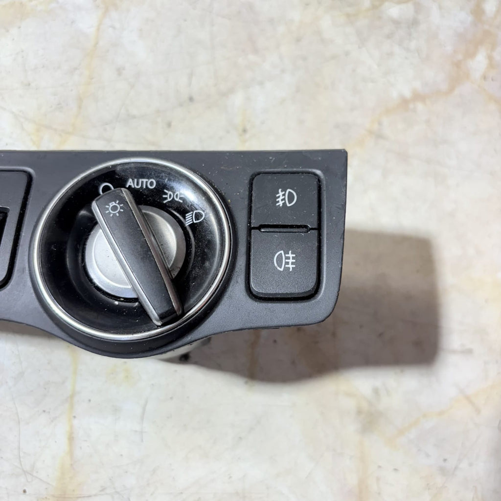 HYUNDAI I40 HEADLIGHT CONTROL SWITCH 2017 TO 2015 933003Z970