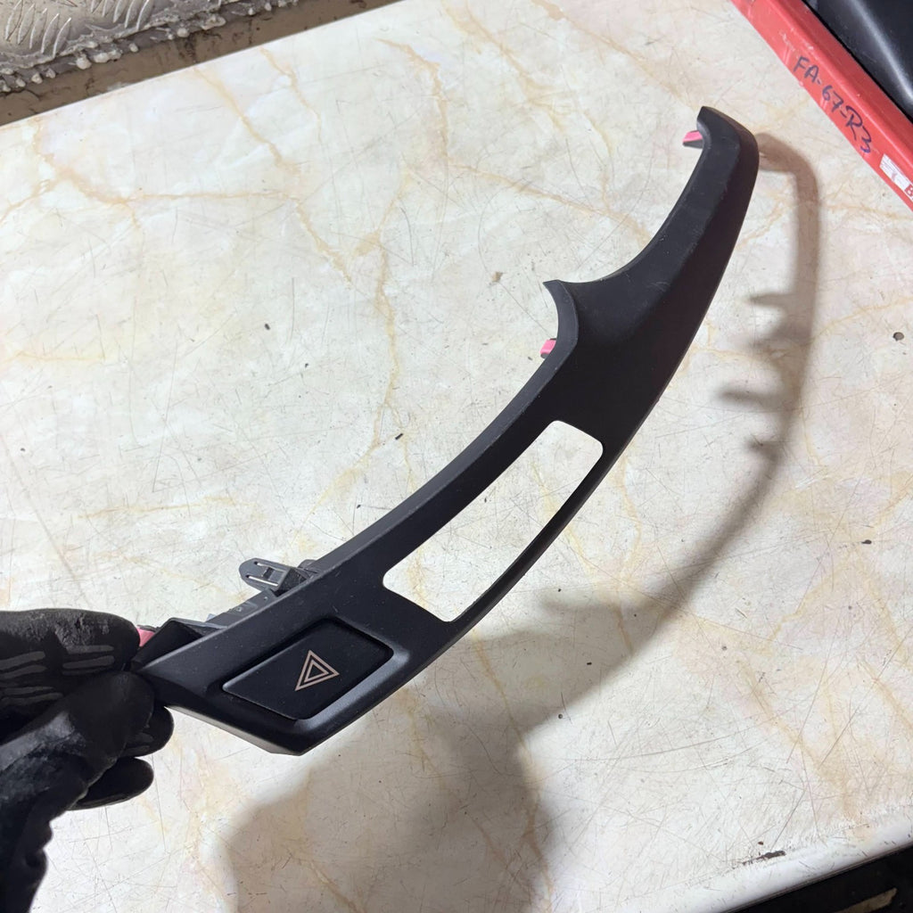 2005-2011 TOYOTA YARIS HAZARD SWITCH