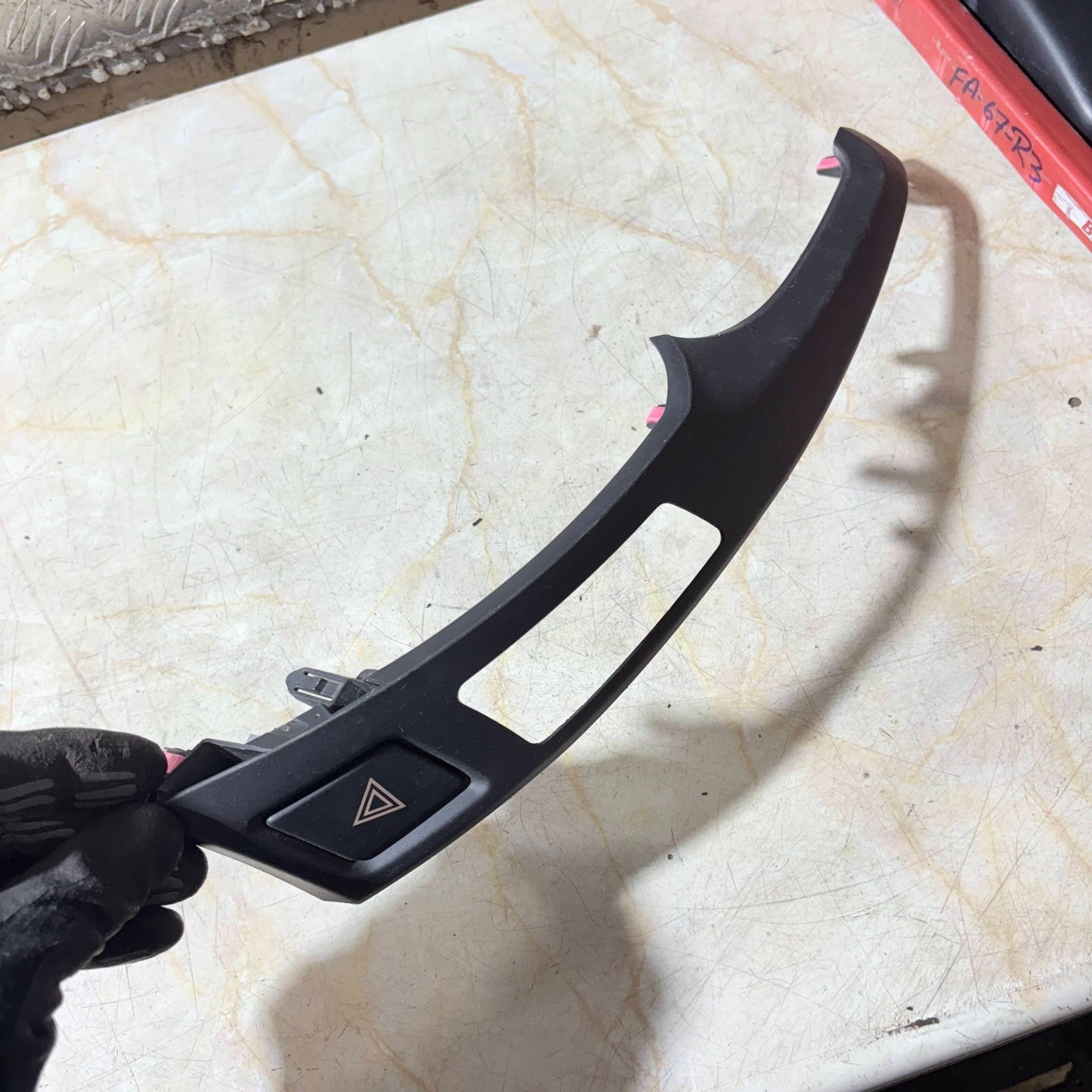 2005-2011 TOYOTA YARIS HAZARD SWITCH
