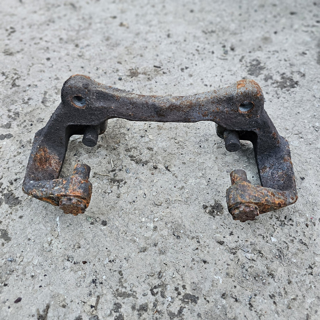 Audi A5 8T Coupe 08-11 Front Left Brake Caliper Carrier Bracket 320mm 8K0615125